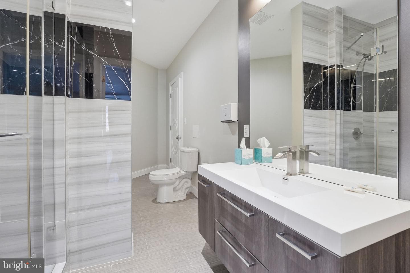 10405 Boswell Lane photo 32