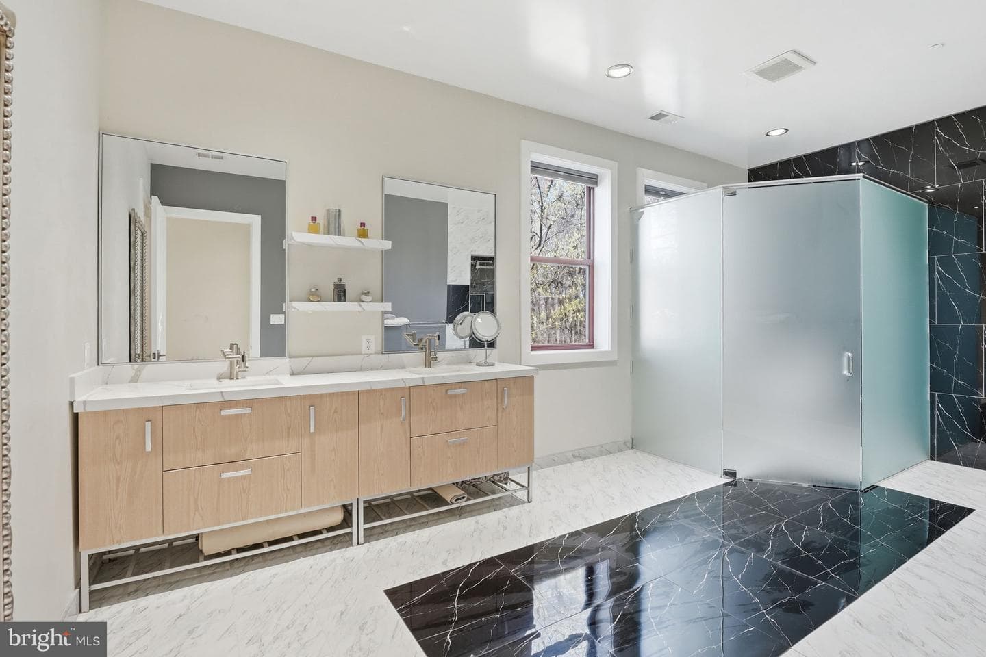 10405 Boswell Lane photo 34
