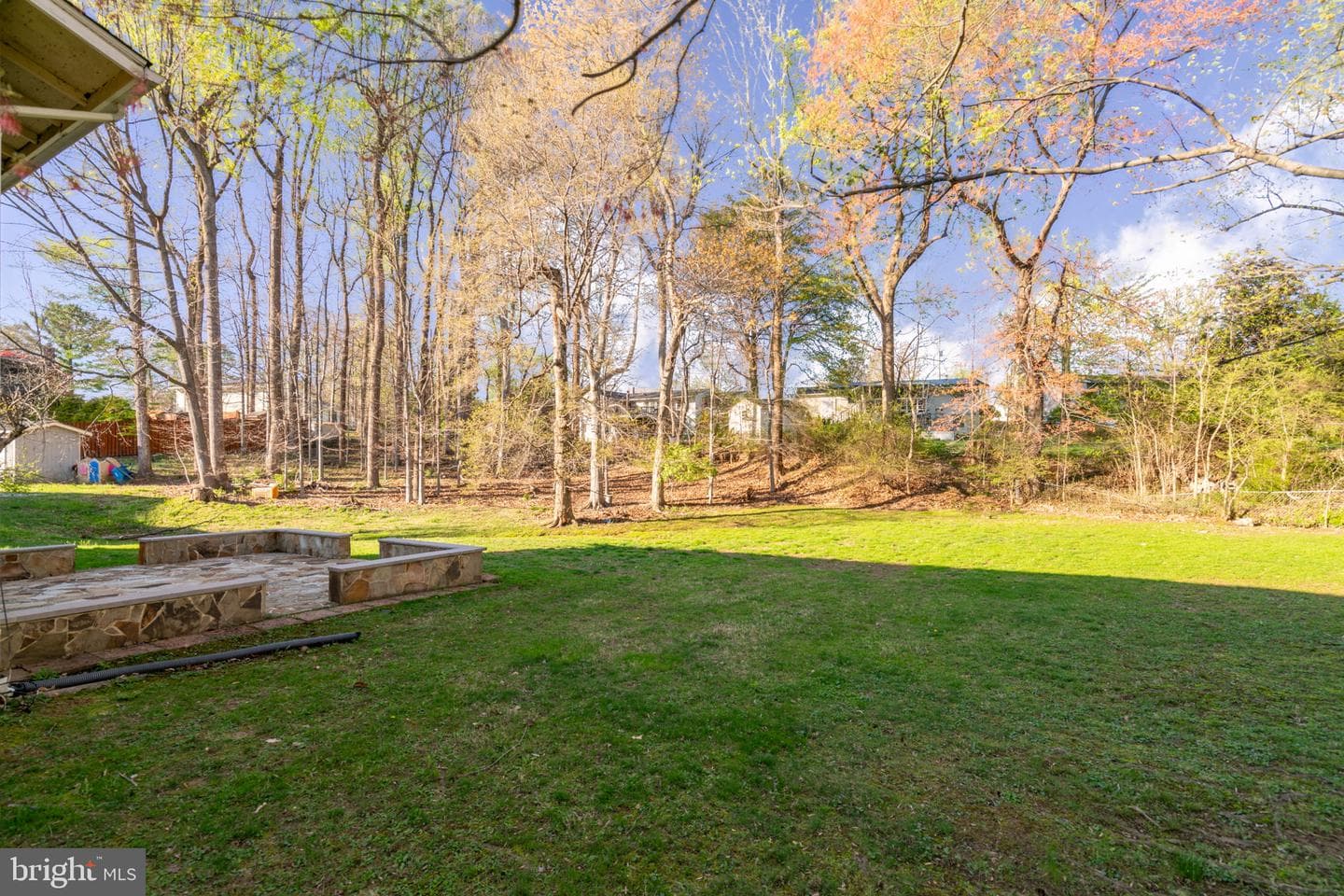 4709 Iris Place photo 55