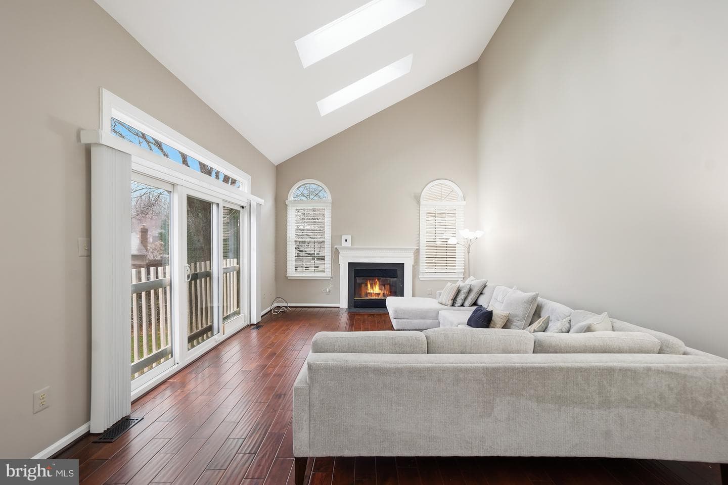4 Leatherbark Court photo 22