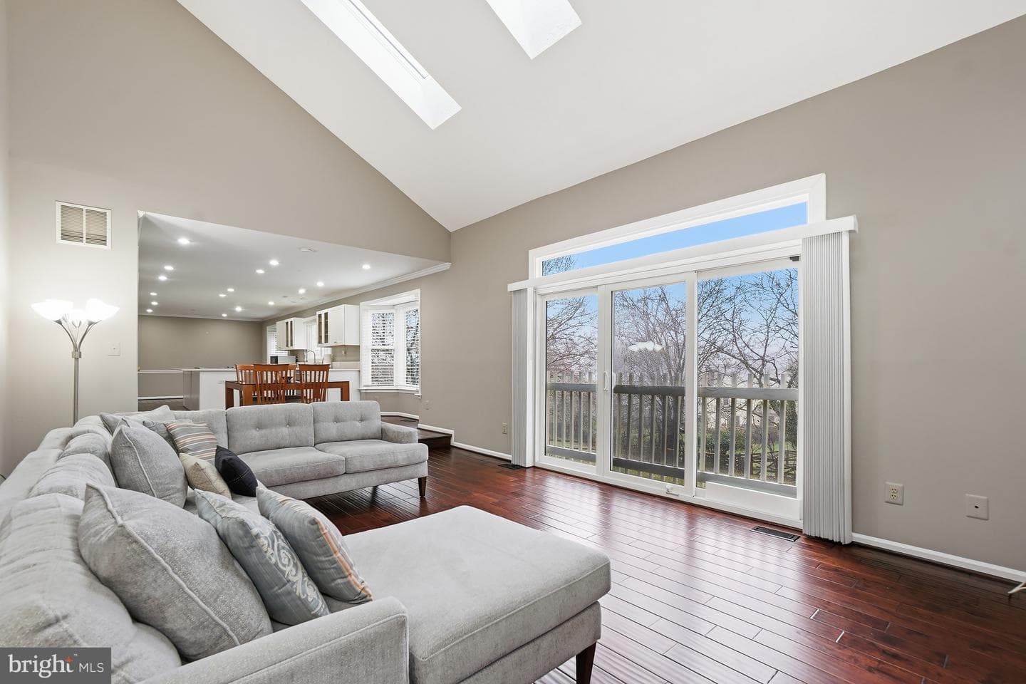 4 Leatherbark Court photo 23
