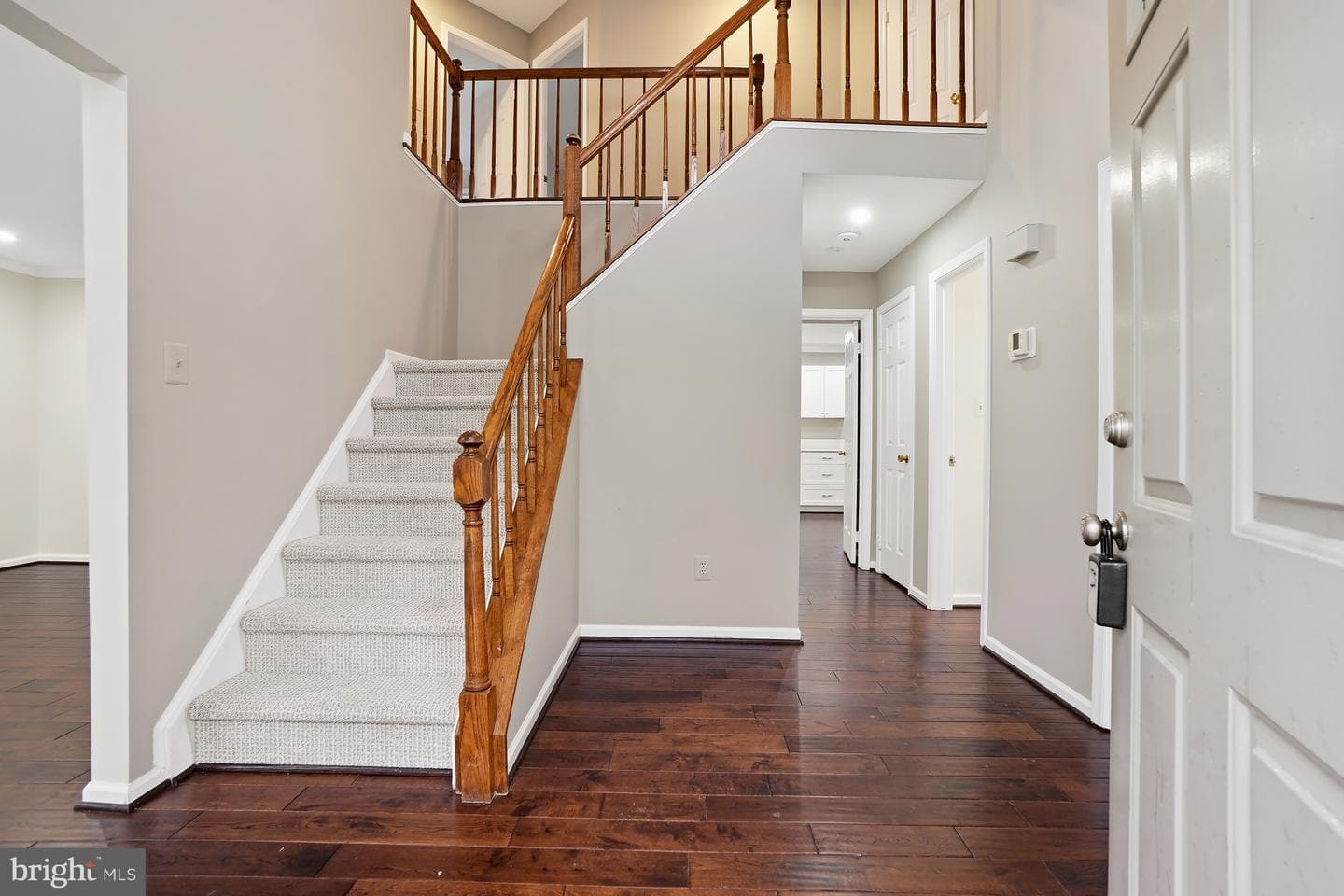 4 Leatherbark Court photo 4