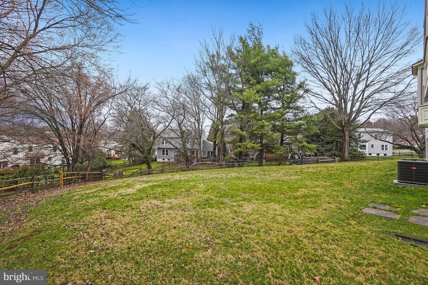 4 Leatherbark Court photo 47