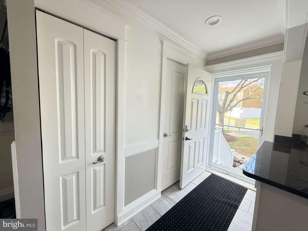 19347 Liberty Heights Lane photo 2