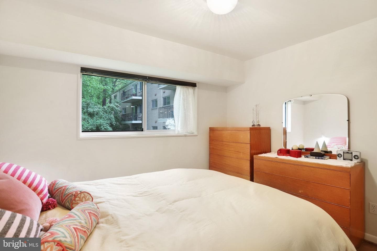 10607 Montrose Avenue #m-3 photo 26
