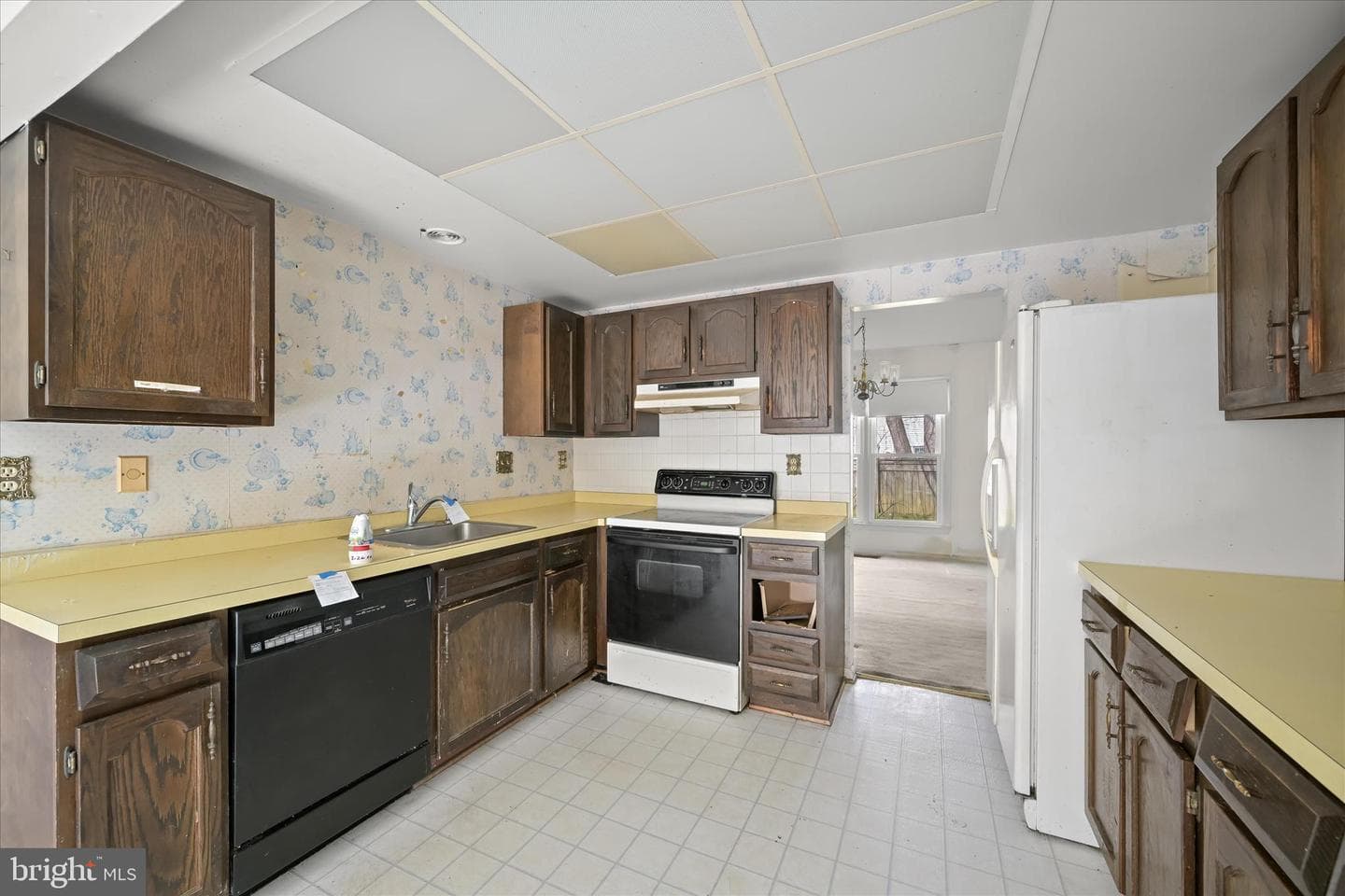 20130 Waringwood Way photo 14