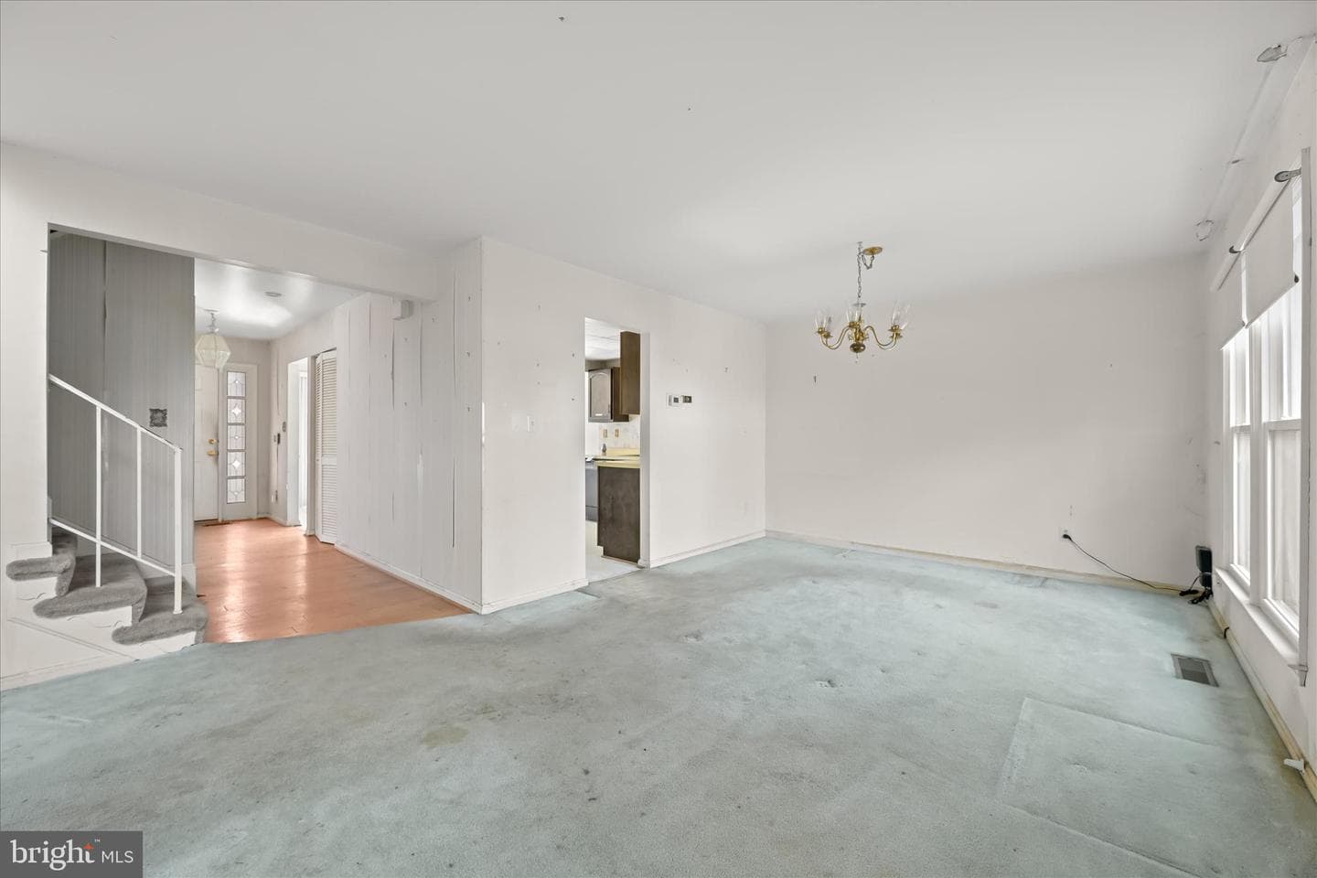 20130 Waringwood Way photo 18