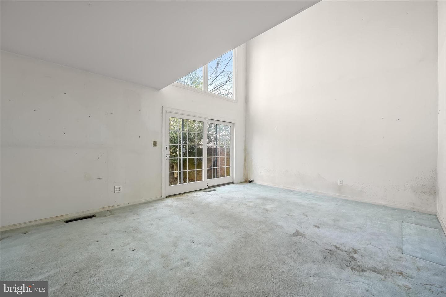 20130 Waringwood Way photo 22