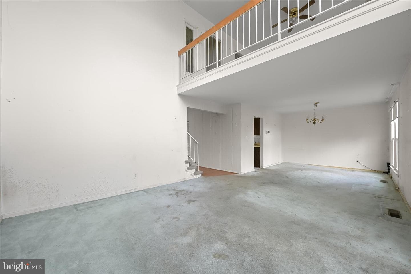 20130 Waringwood Way photo 24