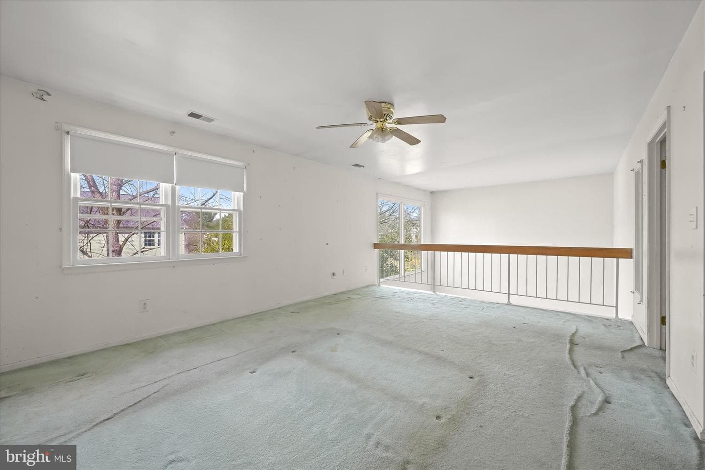 20130 Waringwood Way photo 28