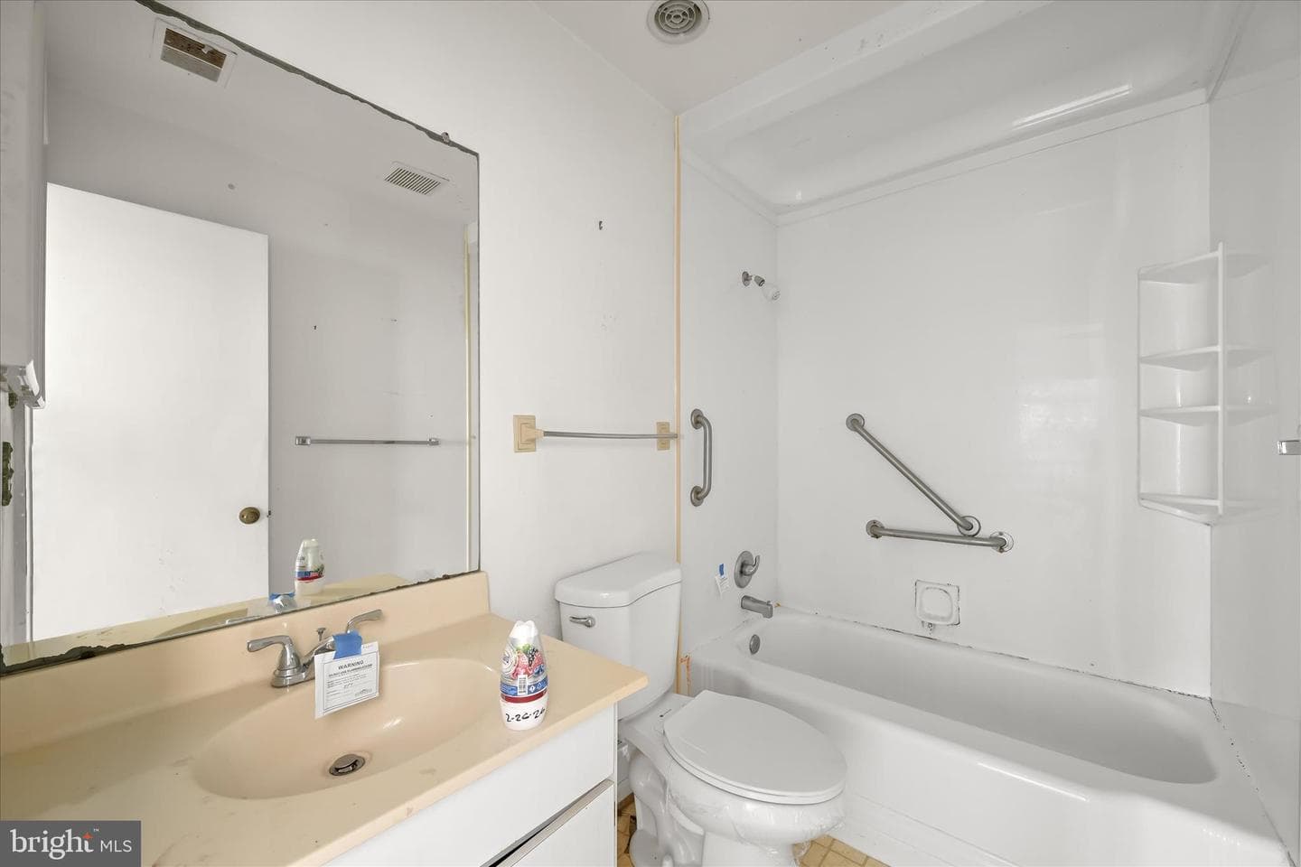 20130 Waringwood Way photo 32