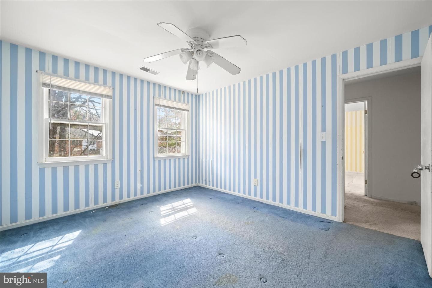 20130 Waringwood Way photo 34