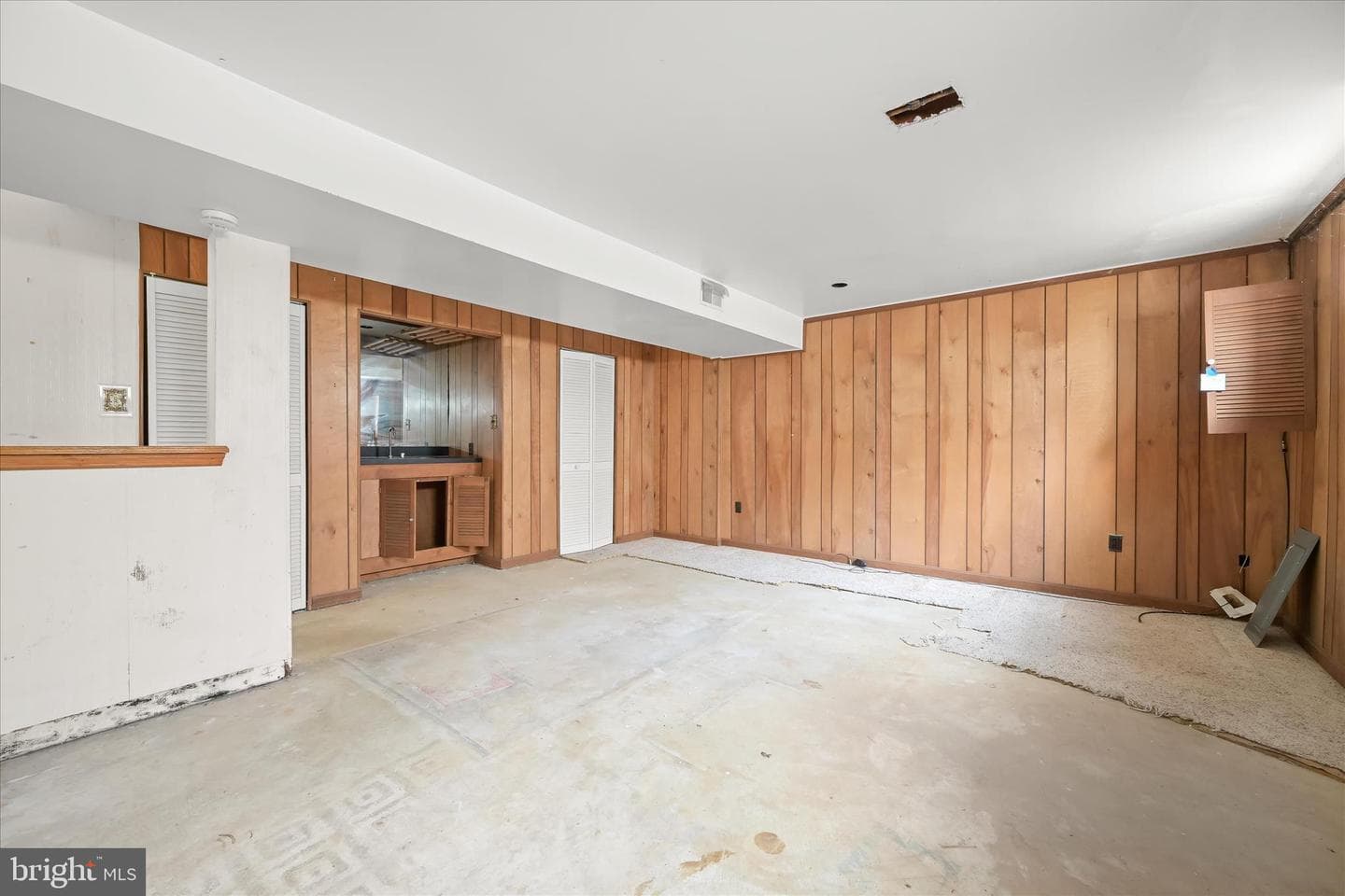 20130 Waringwood Way photo 36