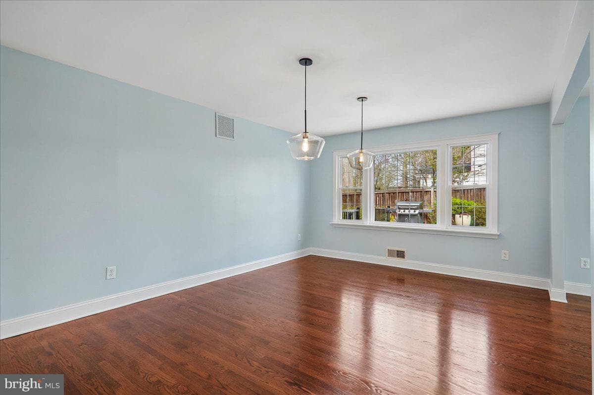 14002 Drake Drive photo 14