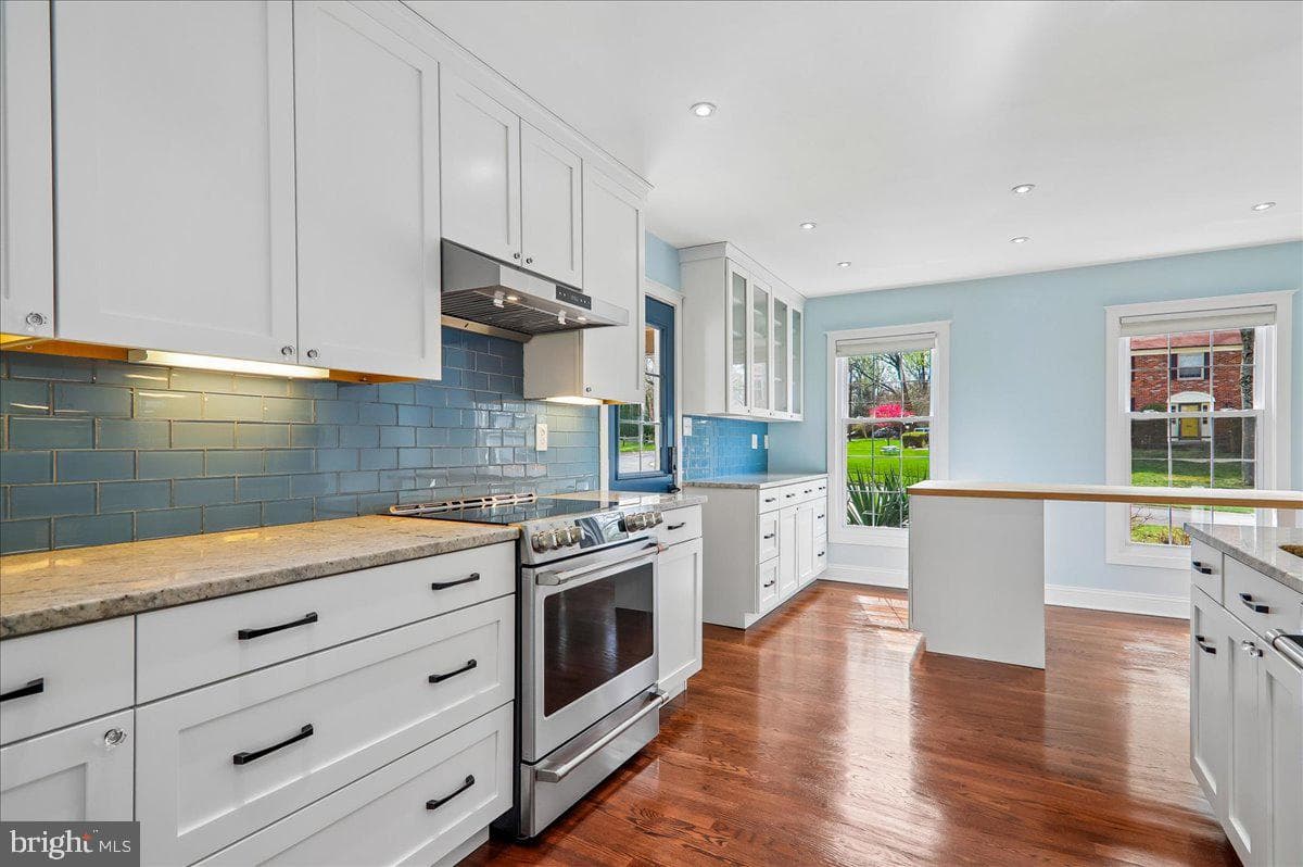 14002 Drake Drive photo 21