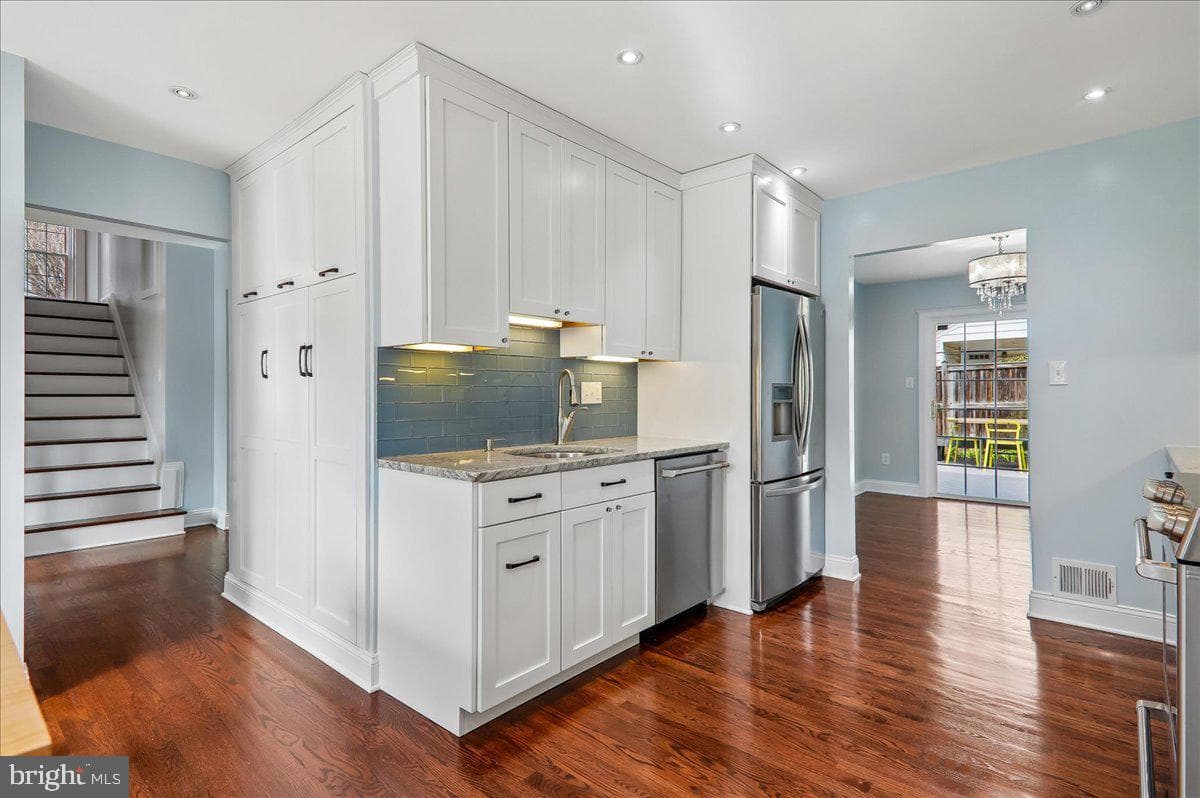 14002 Drake Drive photo 27
