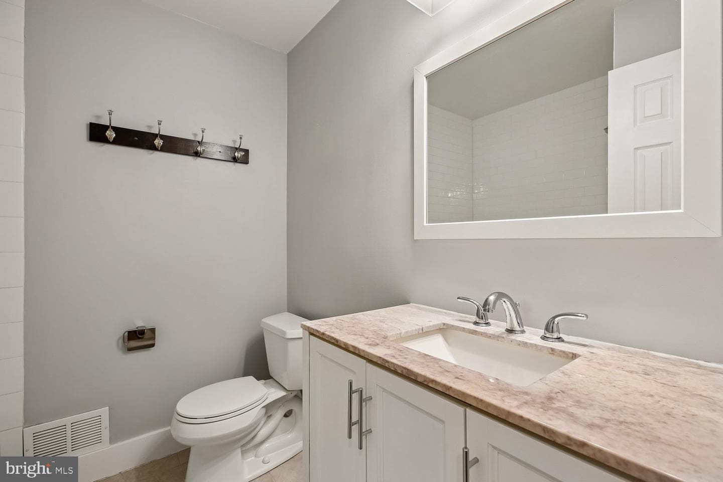 13714 Drake Drive photo 50