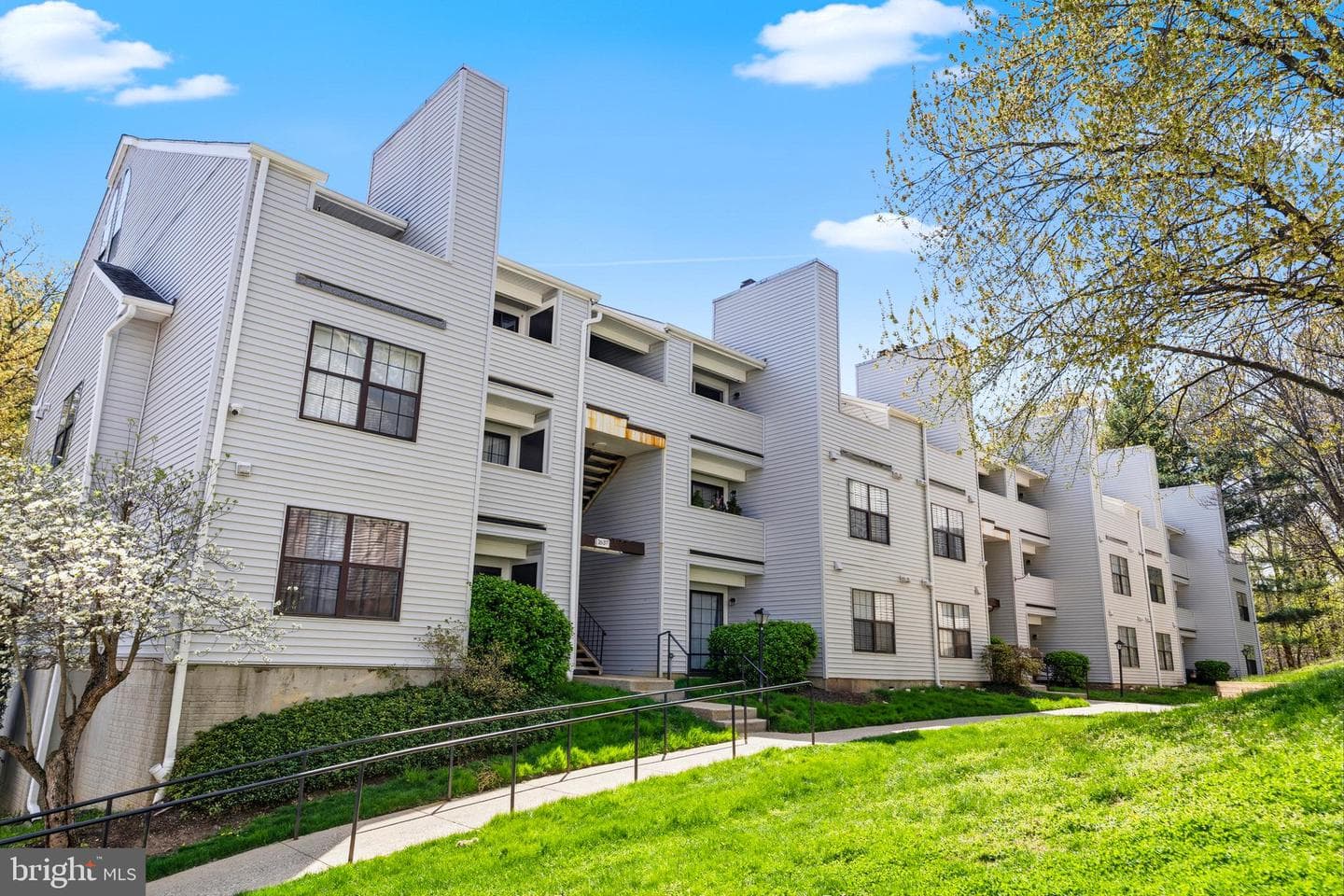 1637 Carriage House Terrace #i, Silver Spring