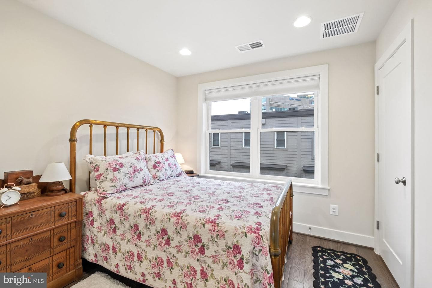 6738 Eames Way photo 17