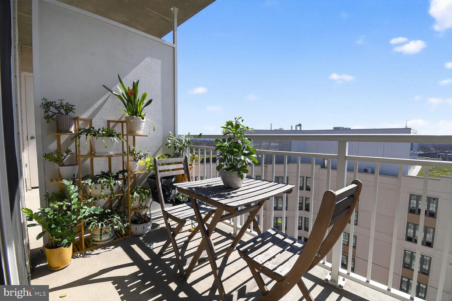 930 Wayne Avenue #1302 photo 33