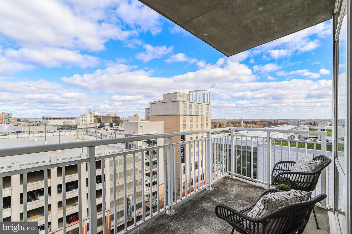 930 Wayne Avenue #1009 photo 23