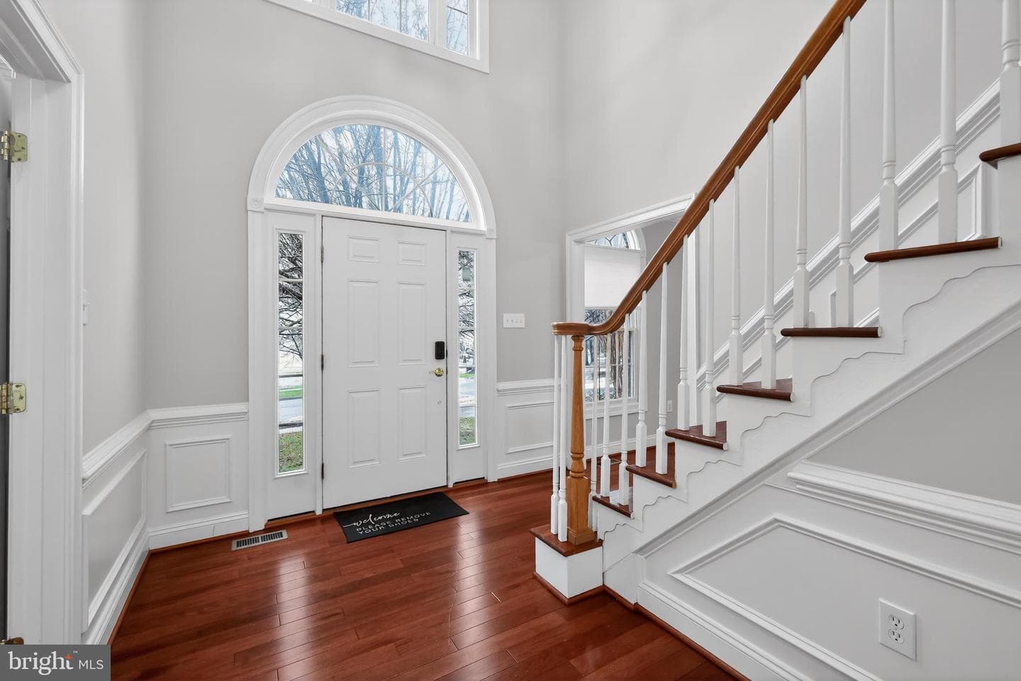 14019 Weeping Cherry Drive photo 2