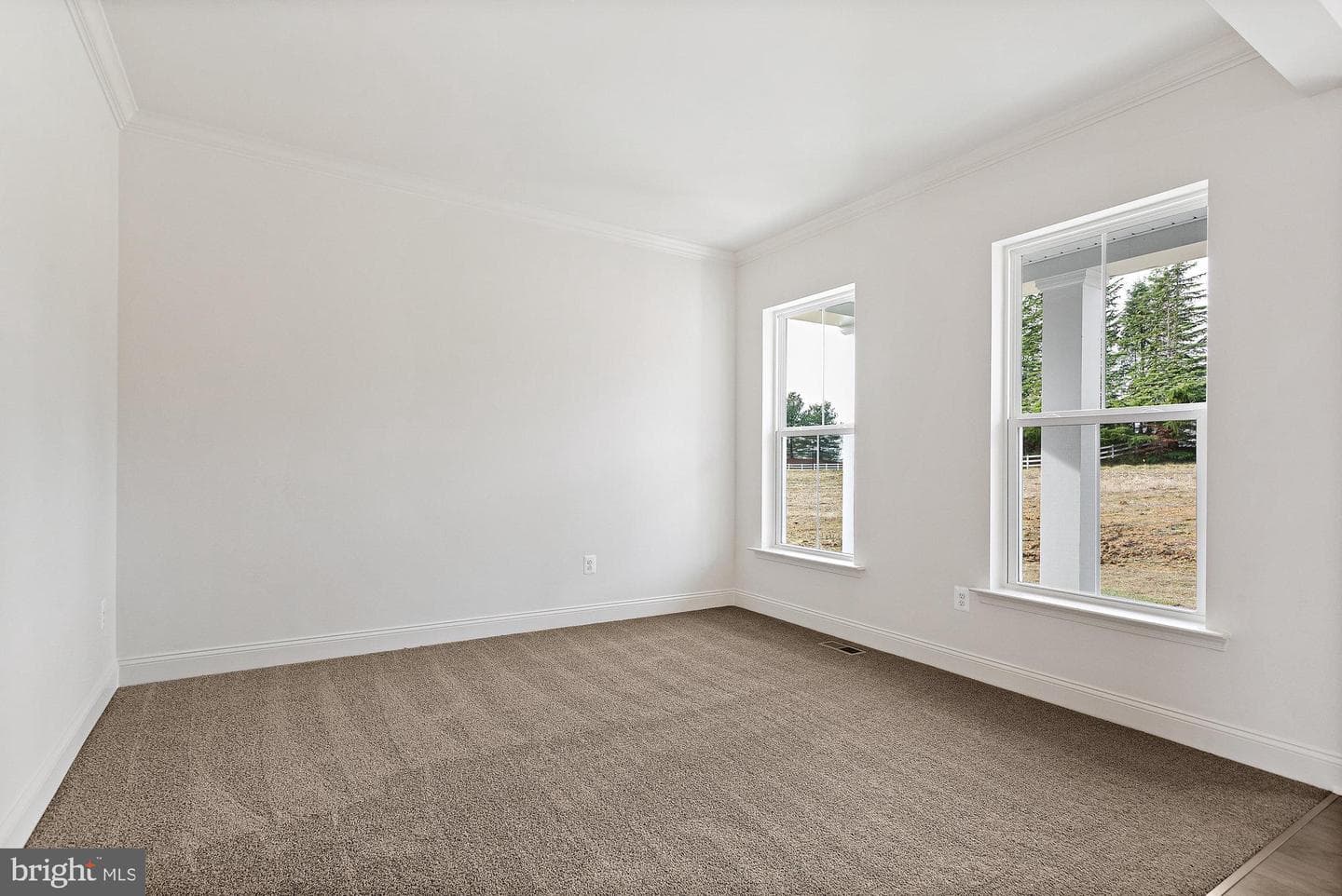 20821 Brooke Knolls Road photo 4