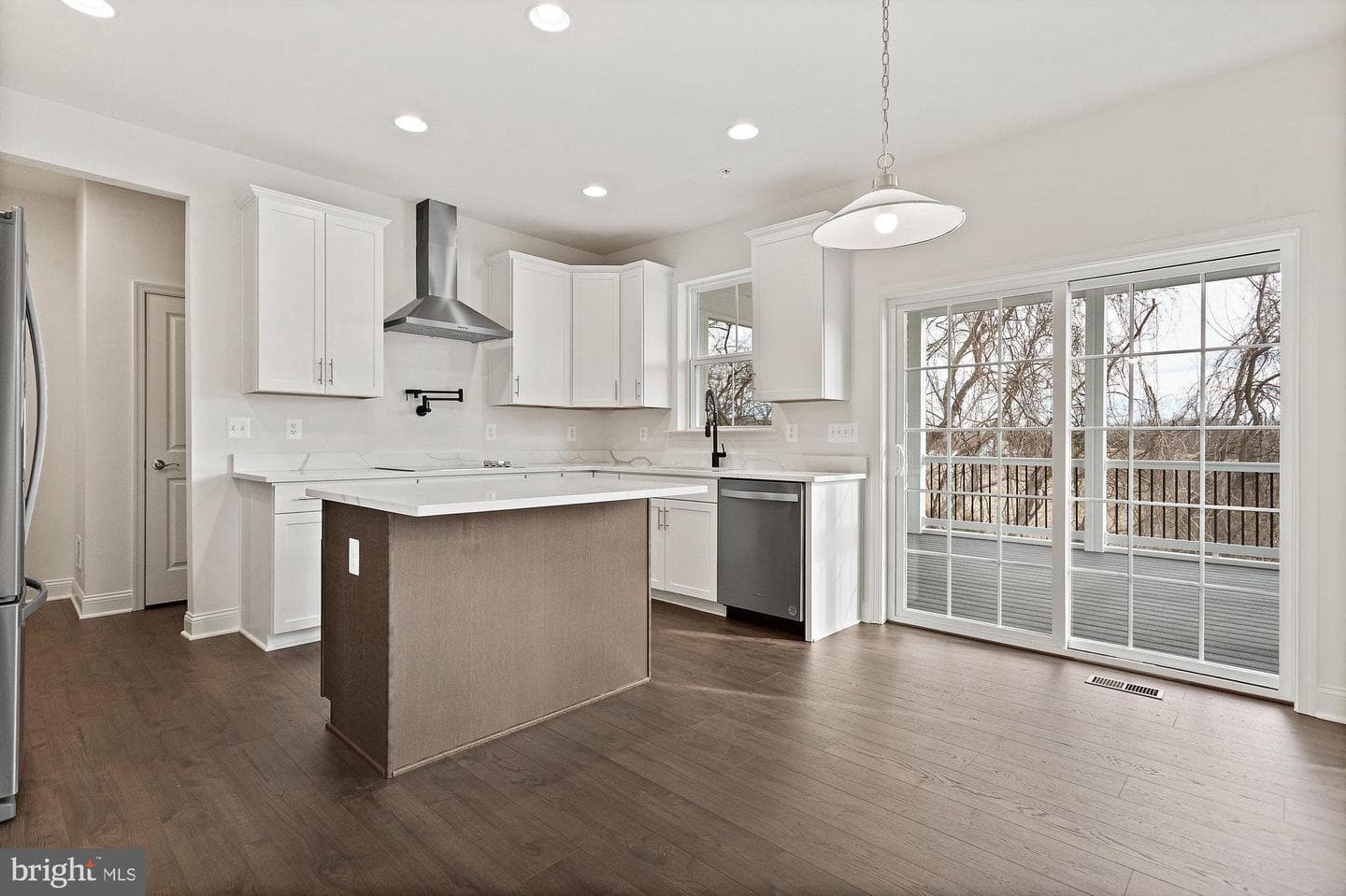 20821 Brooke Knolls Road photo 6