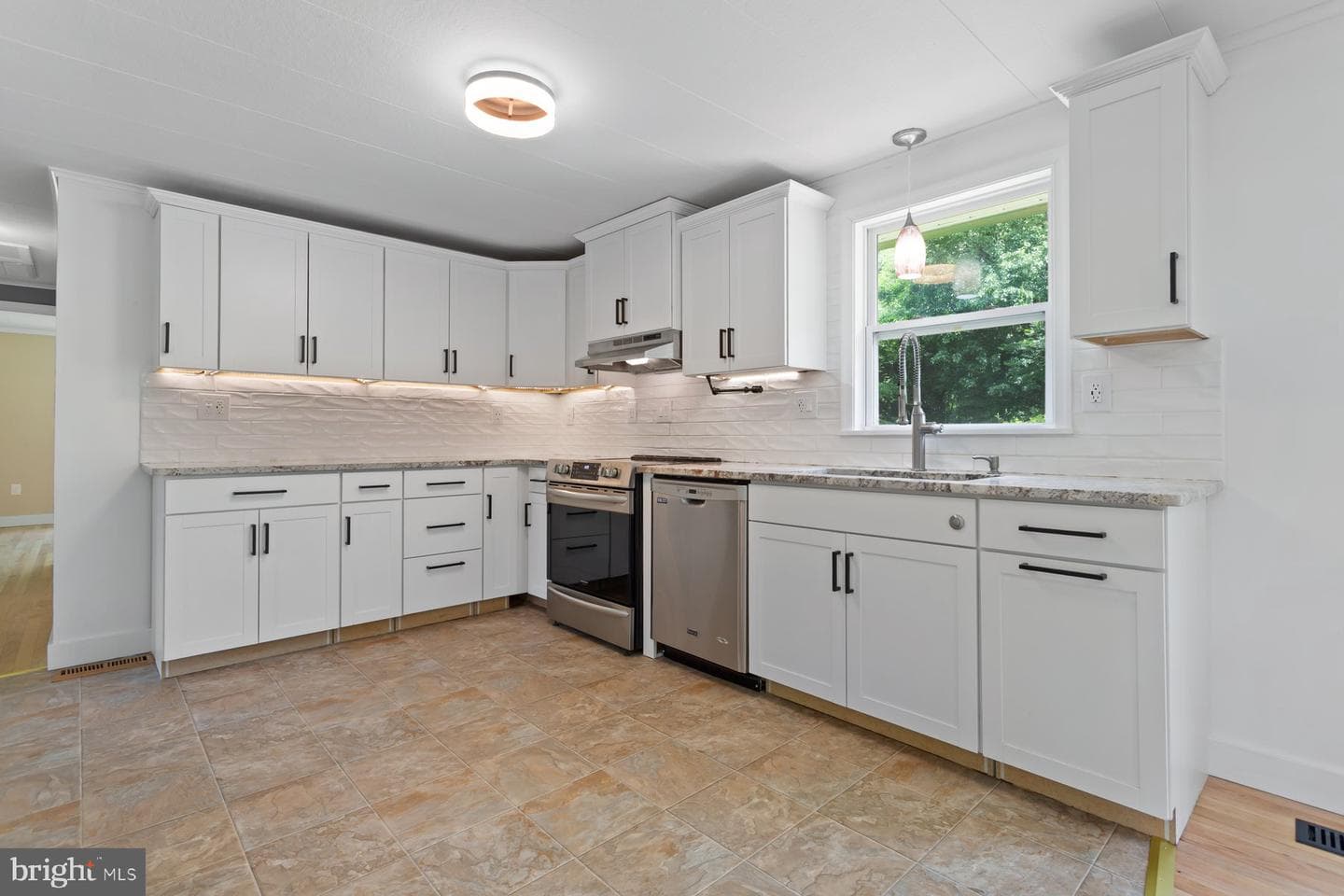 2806 Duvall Road photo 8