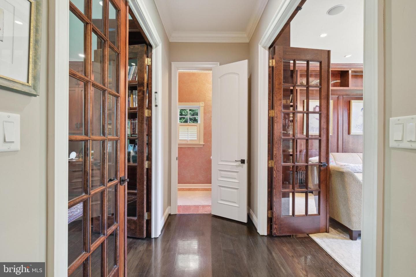 11724 Gainsborough Road photo 29
