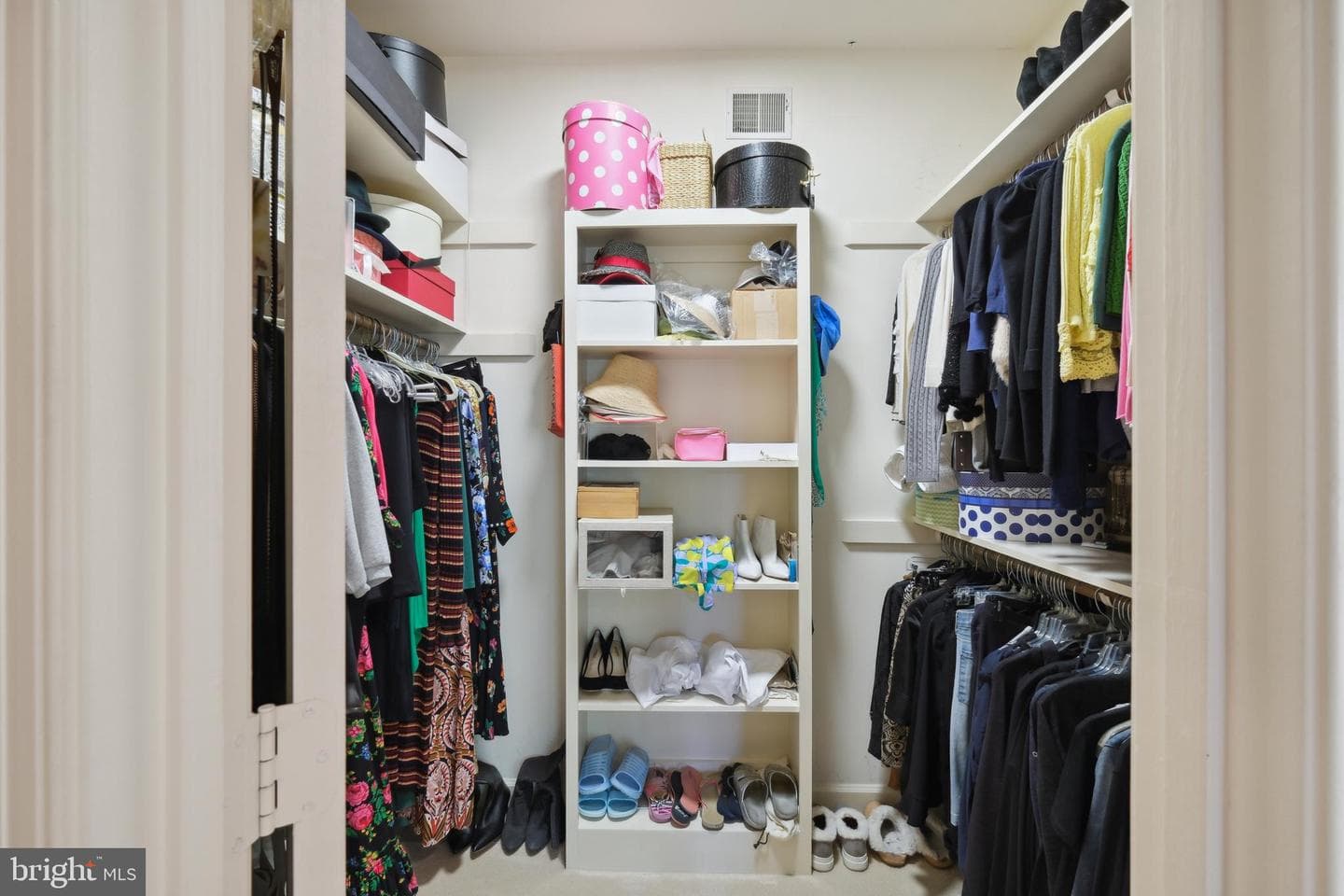 11724 Gainsborough Road photo 39