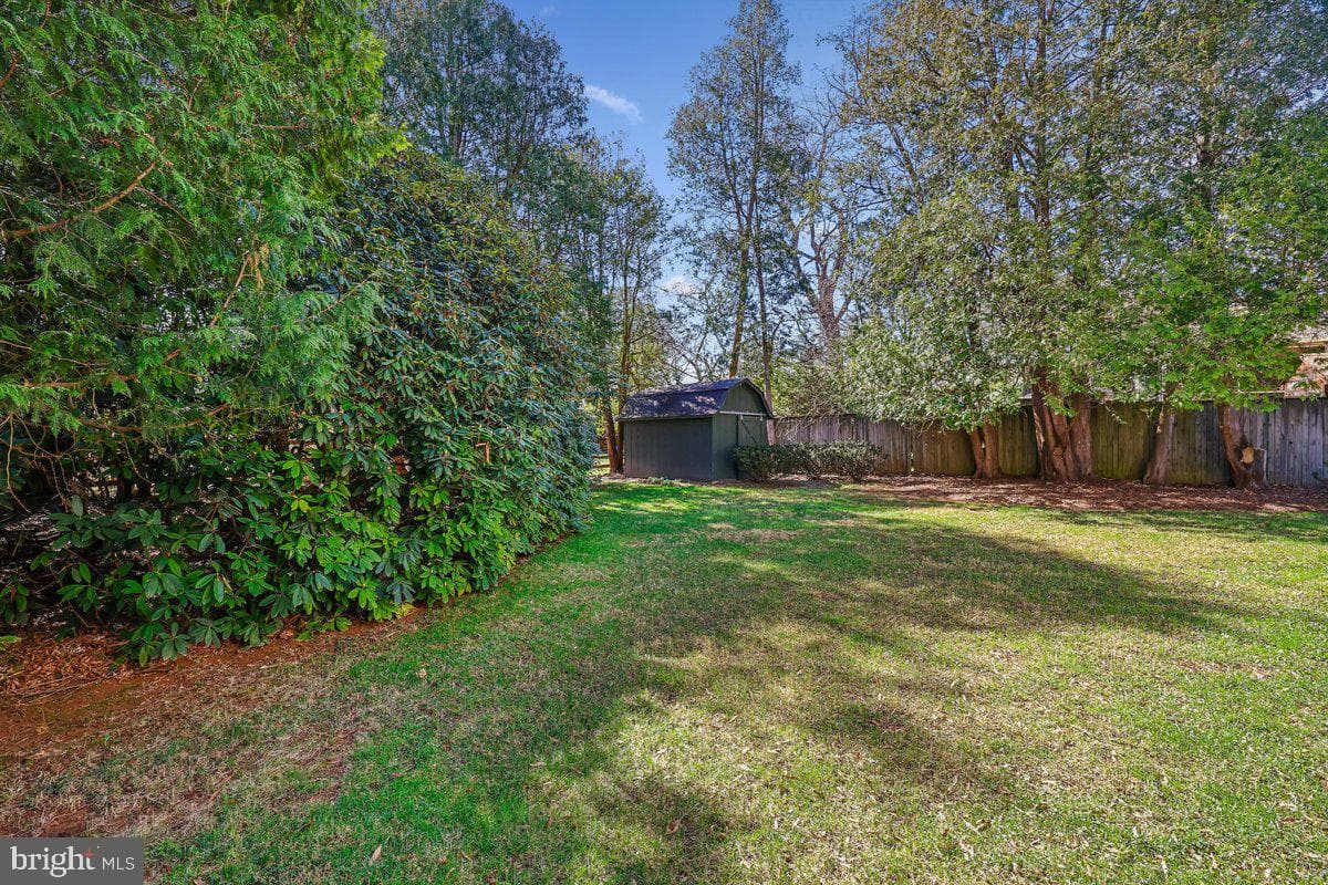 11724 Enid Drive photo 9