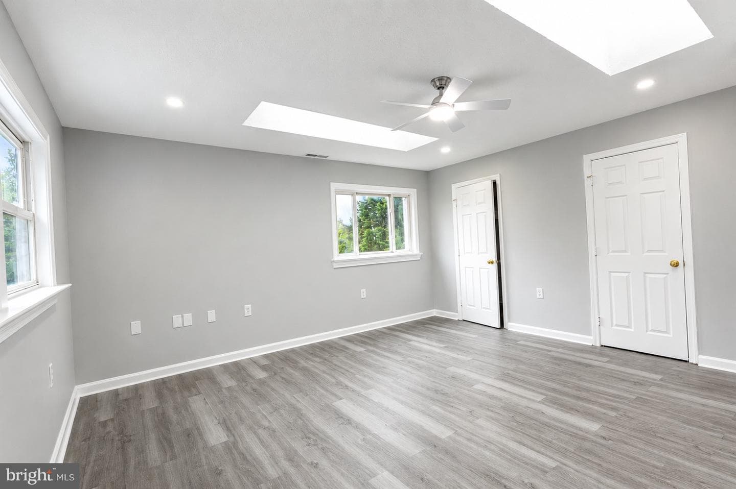 9907 Woodland Drive photo 46