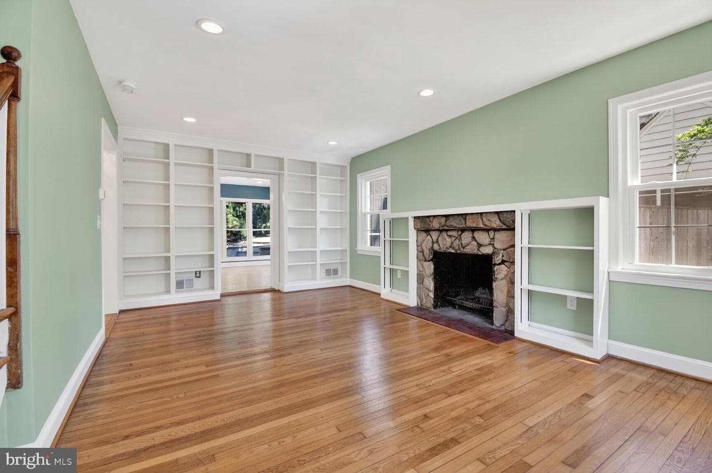 12 Parkside Road photo 5