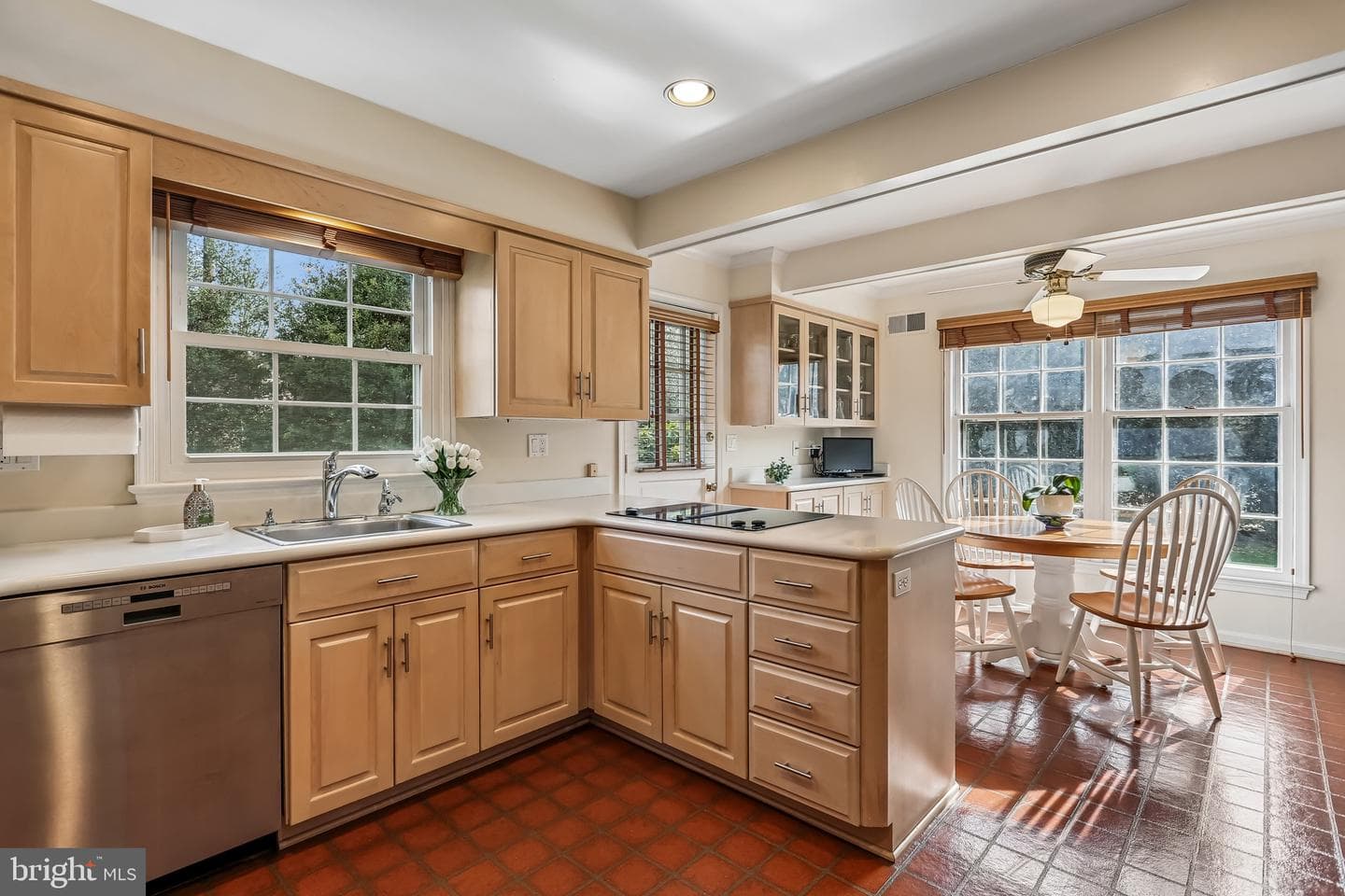 11001 Rosemont Drive photo 13