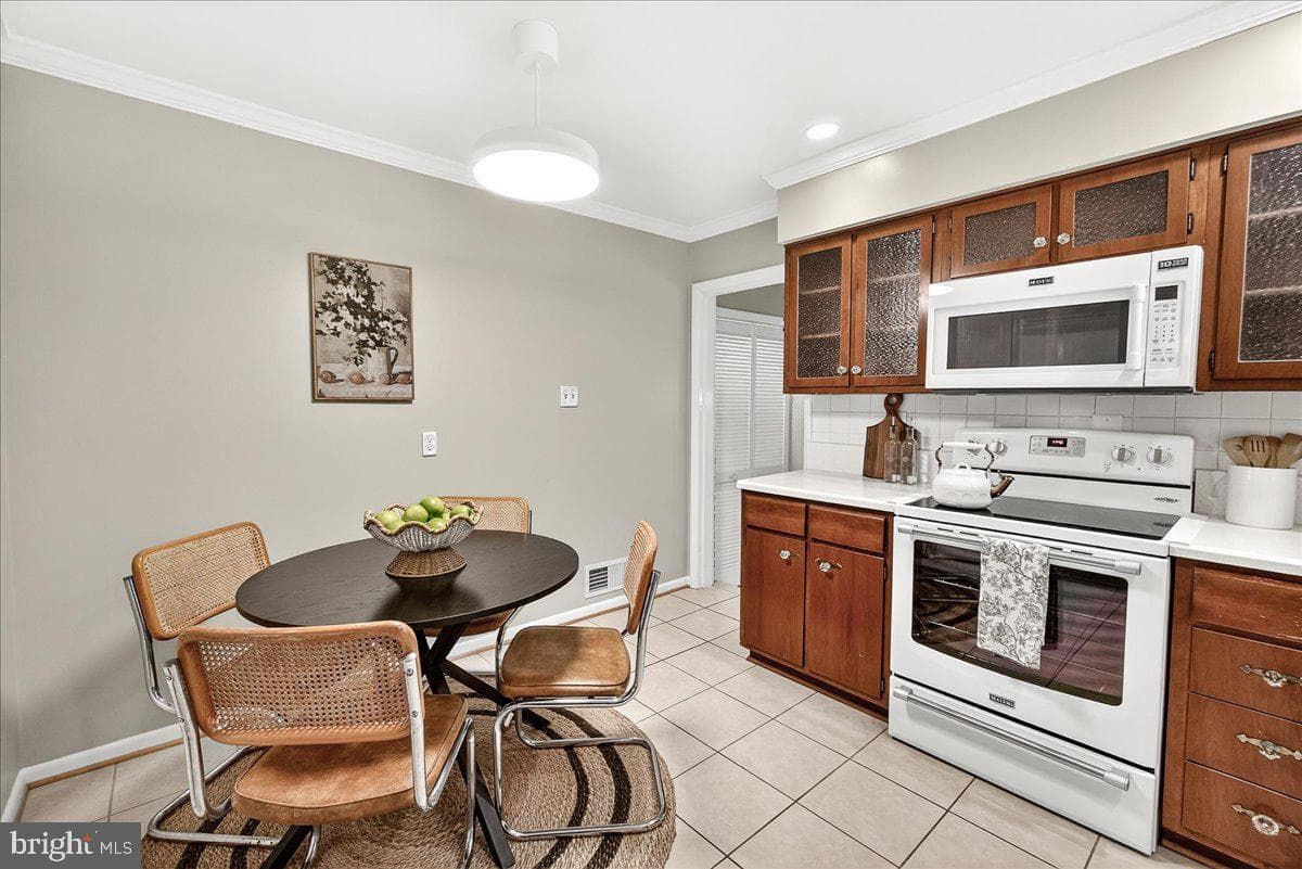 15016 Timberlake Drive photo 10