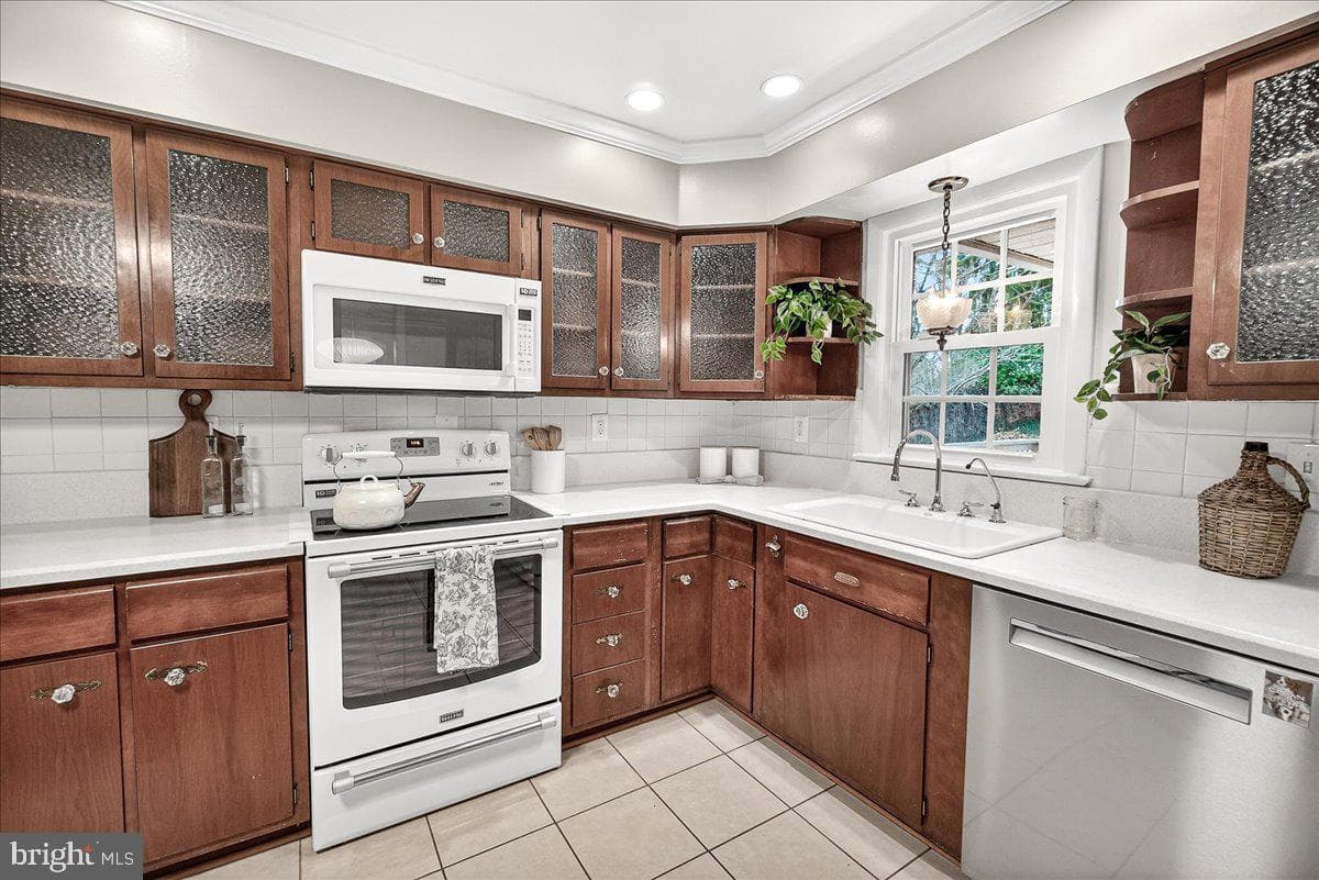 15016 Timberlake Drive photo 14