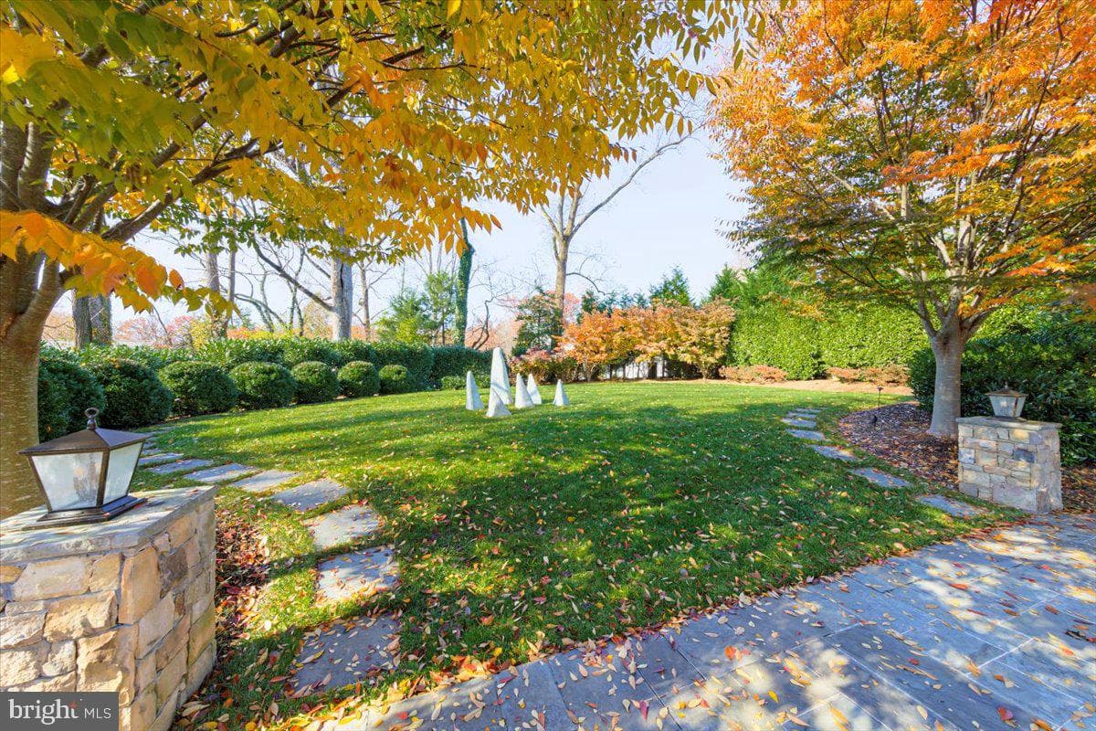 8710 Fernwood Road photo 29