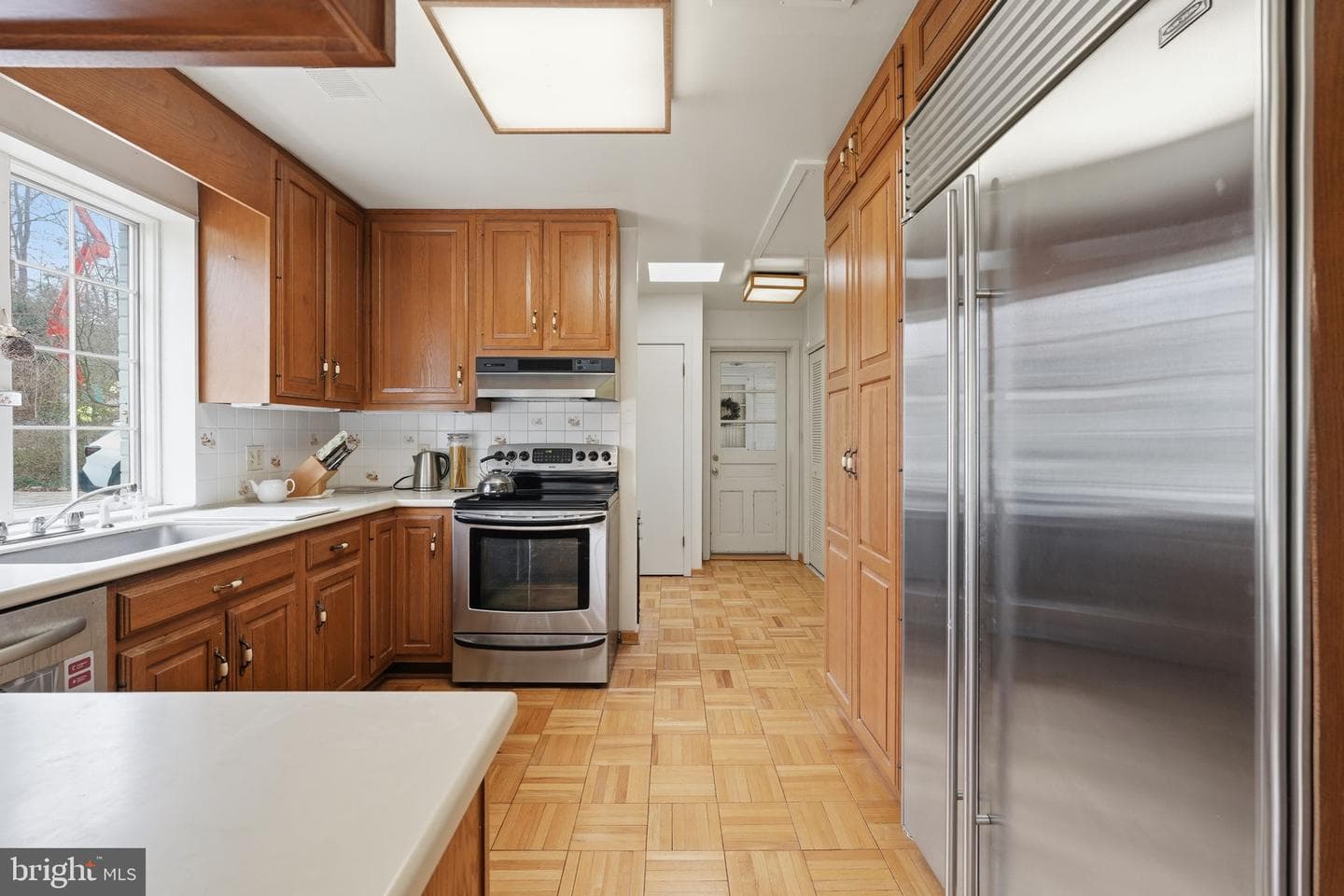 9010 Bradgrove photo 10