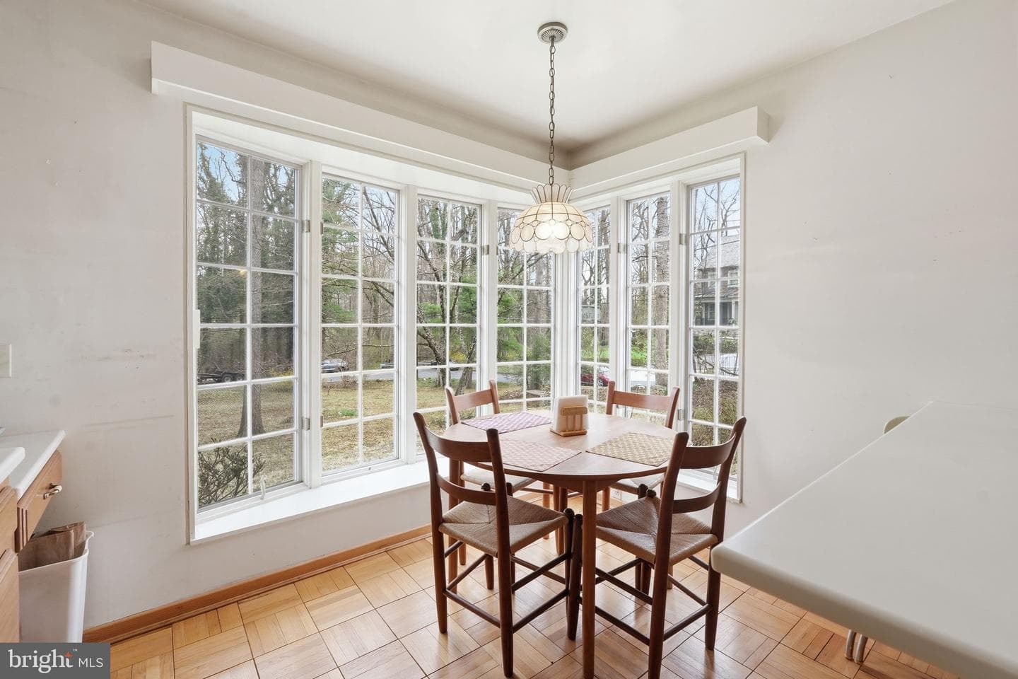 9010 Bradgrove photo 16
