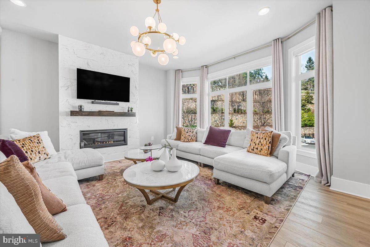 8197 River Road photo 19
