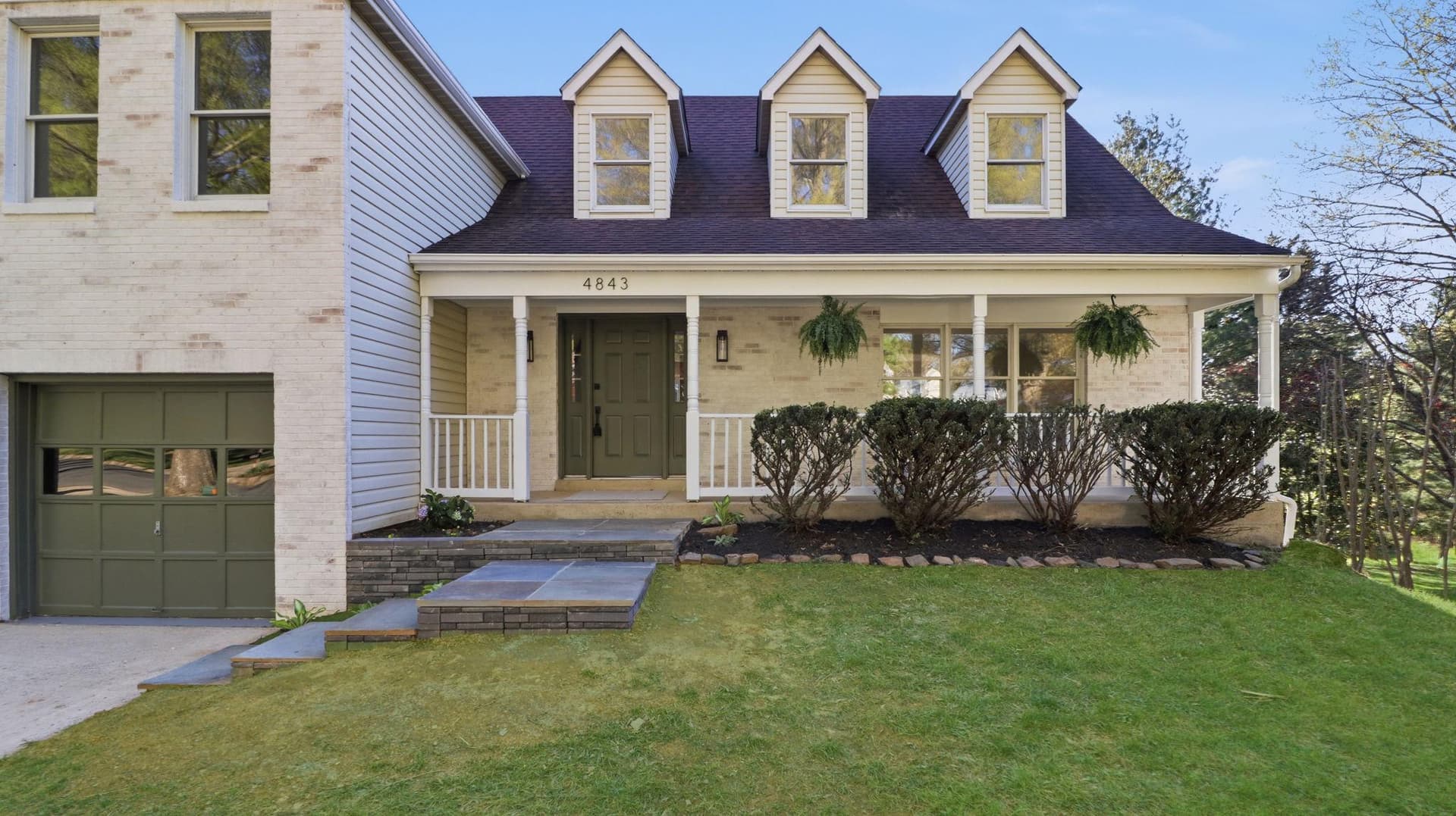 4843 Hornbeam Drive photo 3