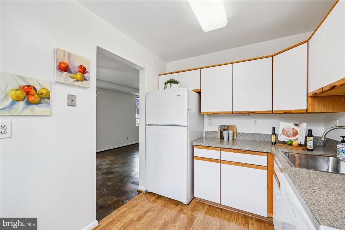 4977 Battery Lane #1-101 photo 16