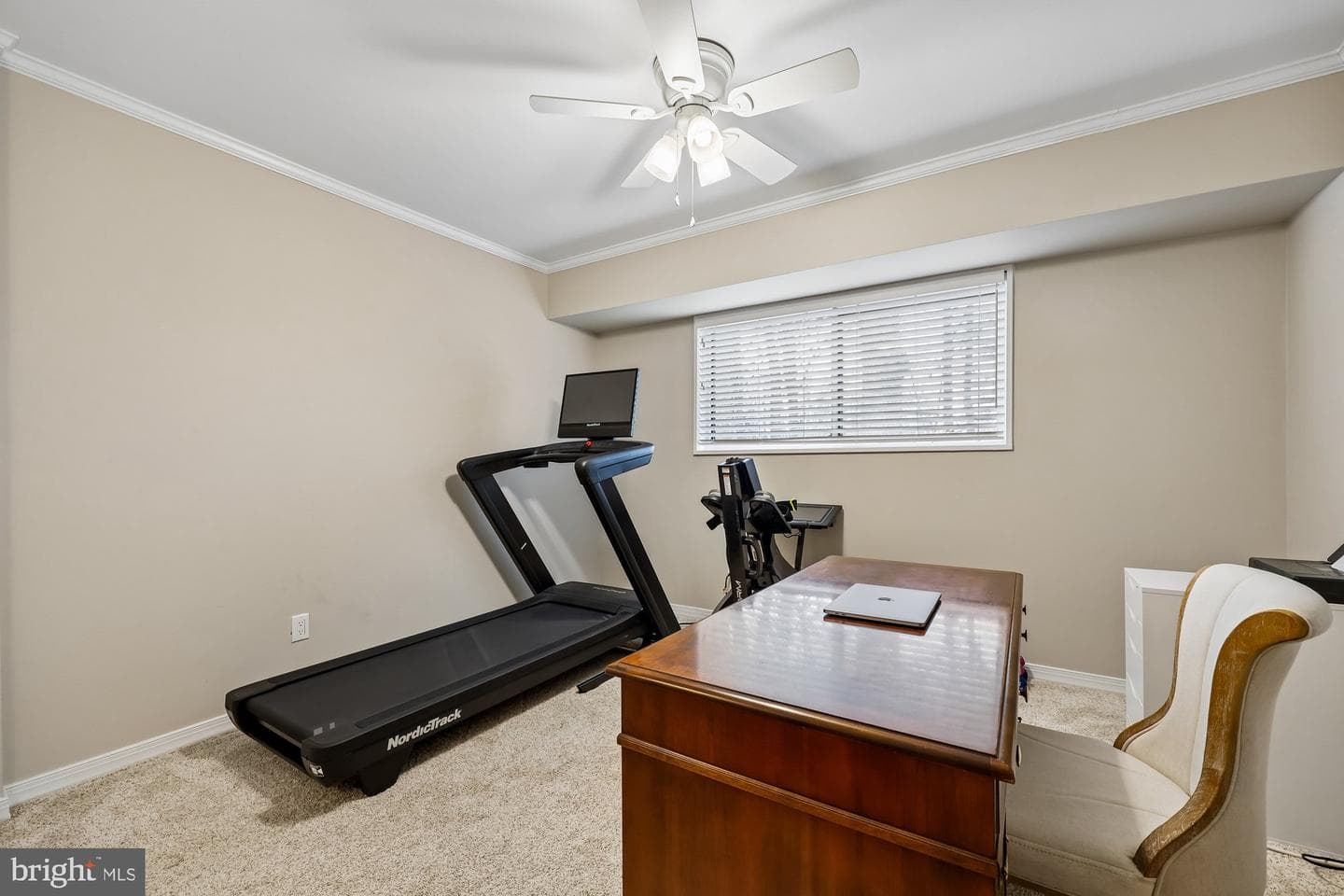 10619 Montrose Avenue #102 photo 25