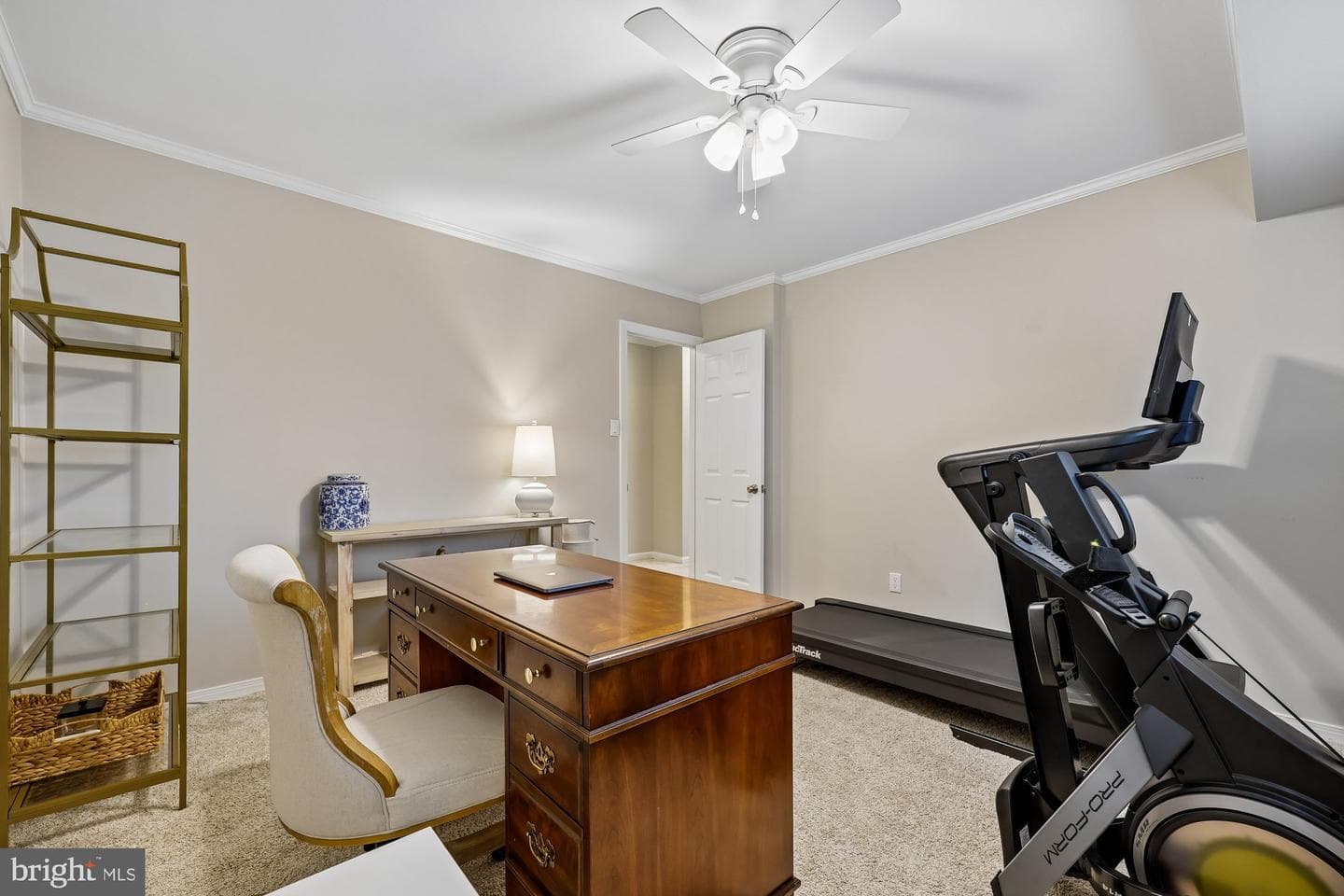 10619 Montrose Avenue #102 photo 26