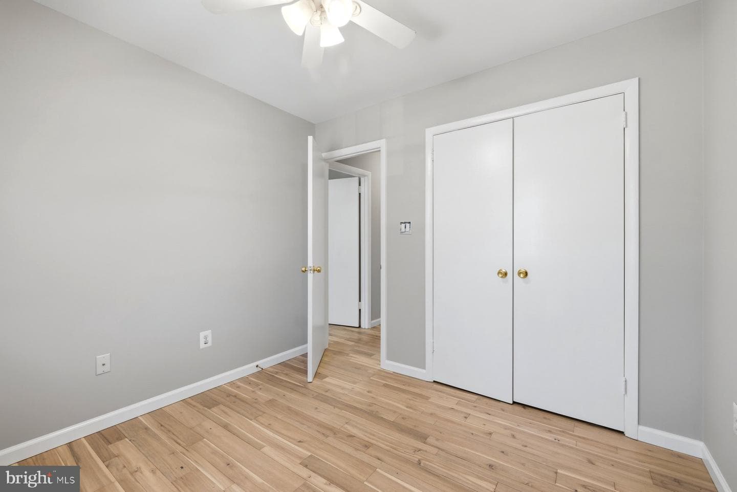 17736 Larchmont Terrace photo 15
