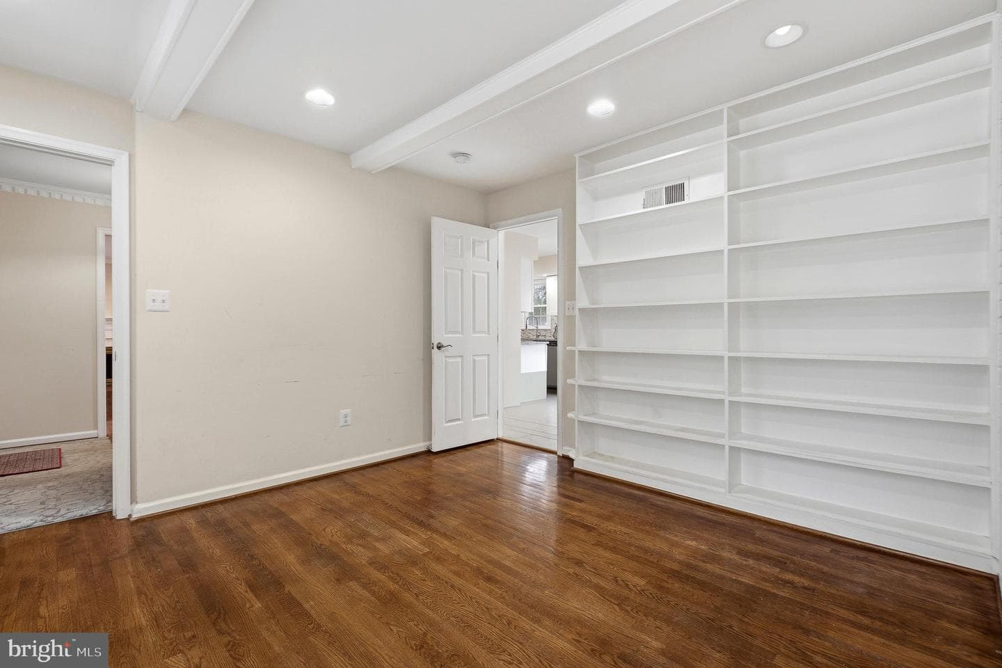 14900 Westbury Road photo 25