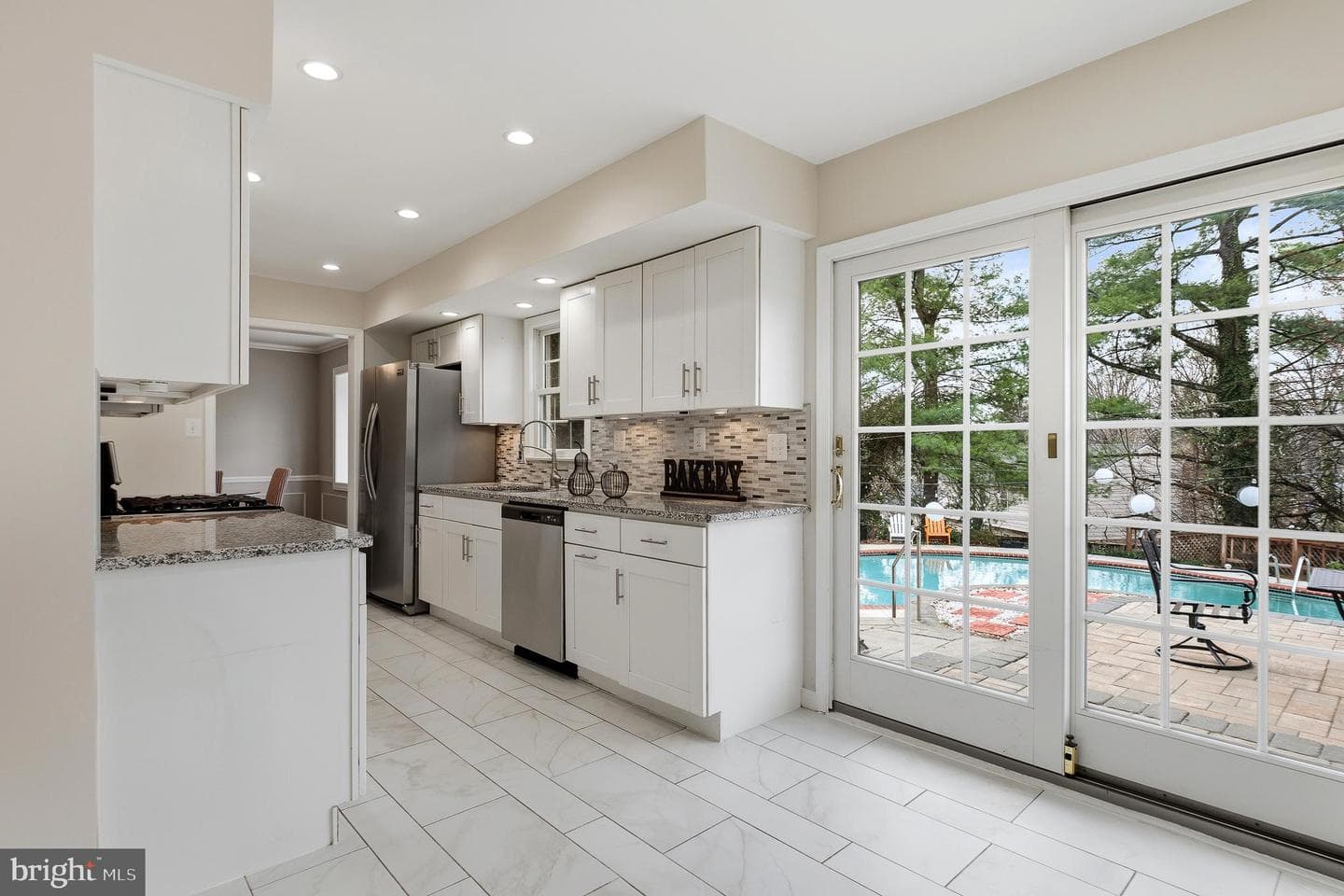 14900 Westbury Road photo 28