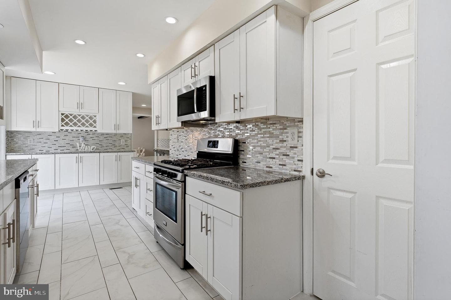 14900 Westbury Road photo 31