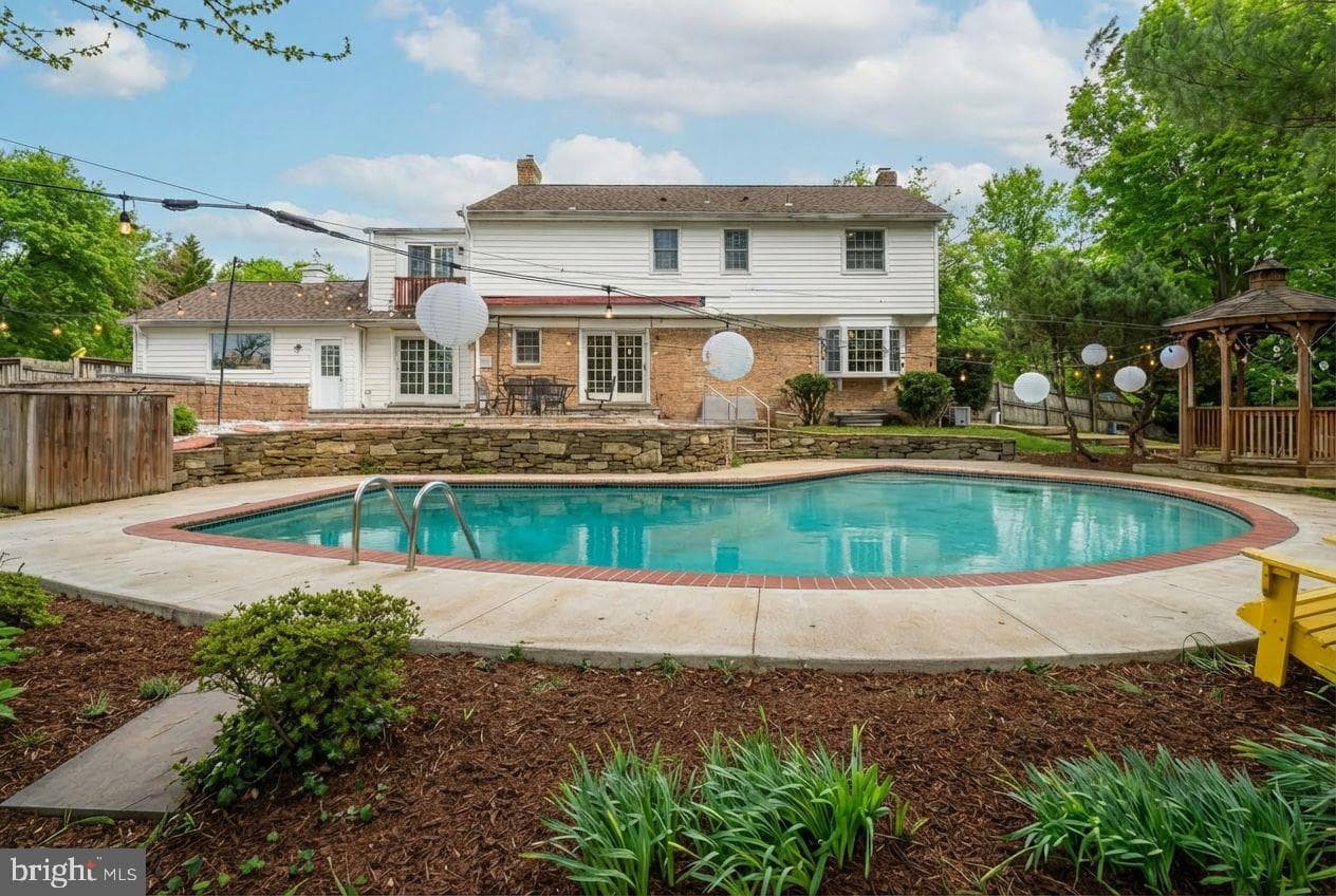 14900 Westbury Road photo 92